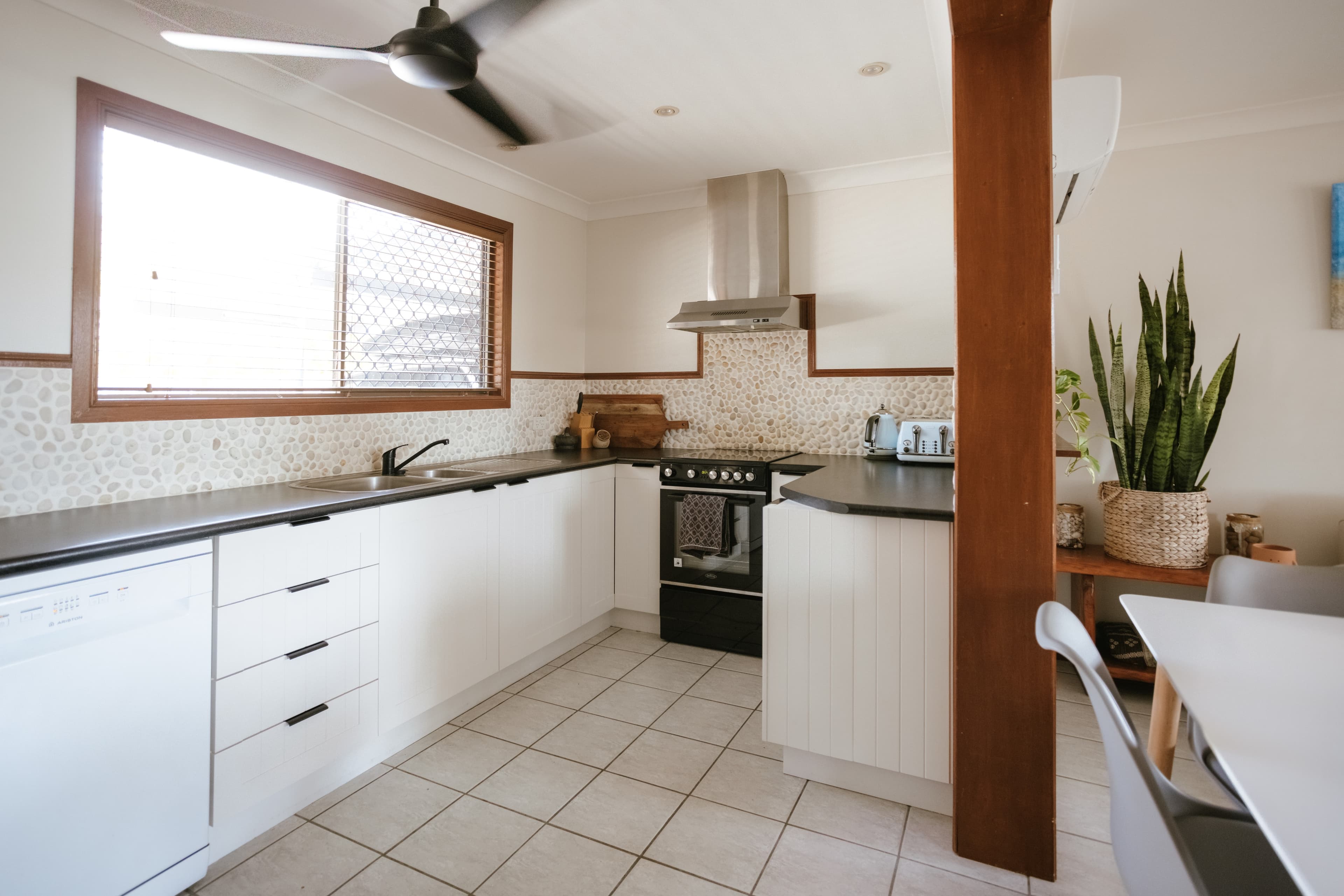4/9 Salmon Street, Cannonvale, Cannonvale - Thumbnail 7