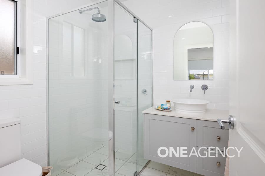 12 BONDI Crescent, Gobbagombalin, Gobbagombalin - Thumbnail 7