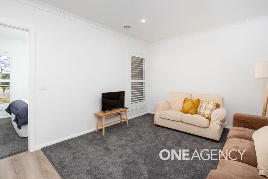 12 BONDI Crescent, Gobbagombalin, Gobbagombalin - Thumbnail 8