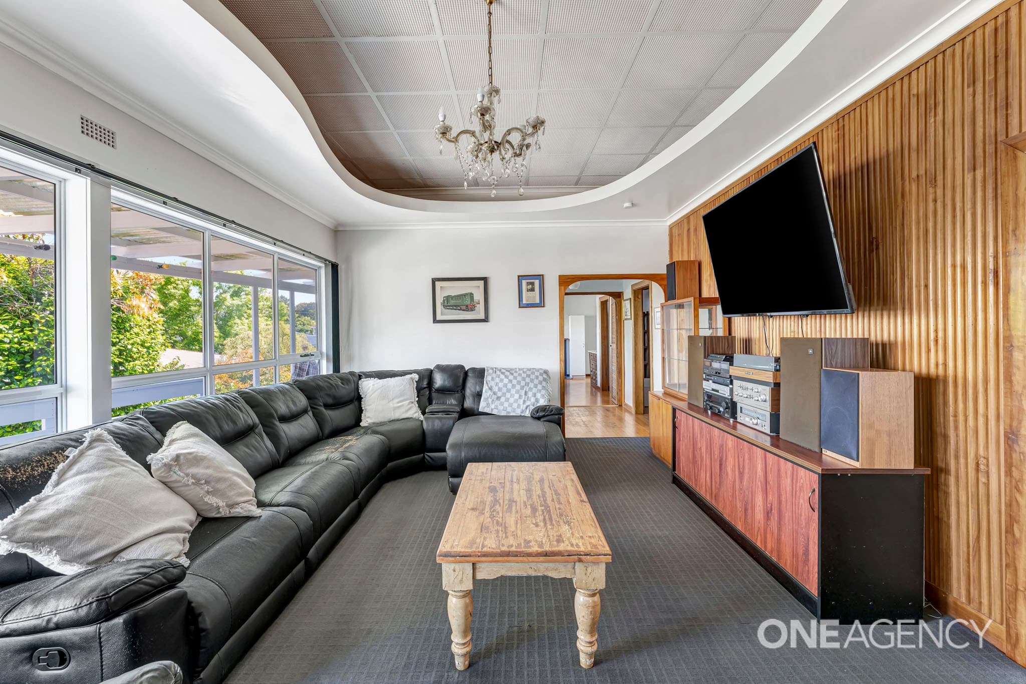 15 Van Diemens Crescent, Park Grove, Park Grove - Thumbnail 5