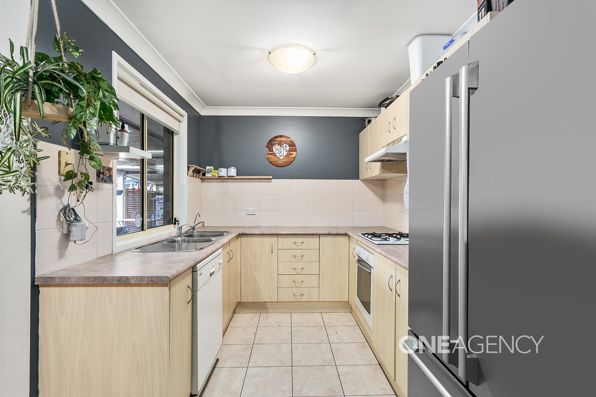 4 Liam Close, Albion Park, Albion Park - Thumbnail 4