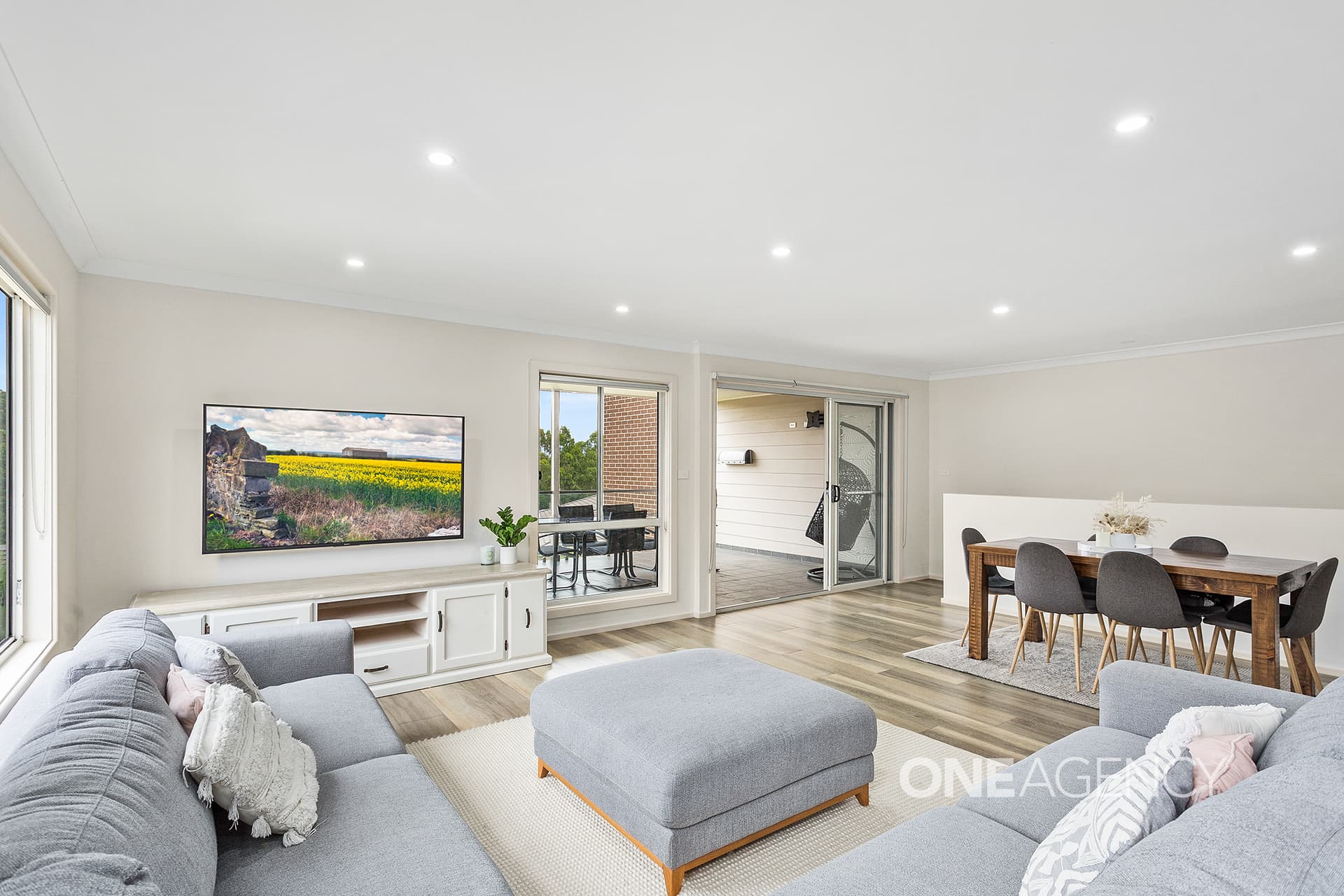 3 Chaplin Place, Albion Park, Albion Park - Thumbnail 2