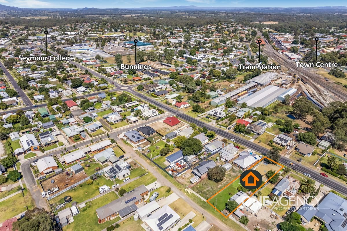 62 Oak Street, Seymour, Seymour - Thumbnail 2