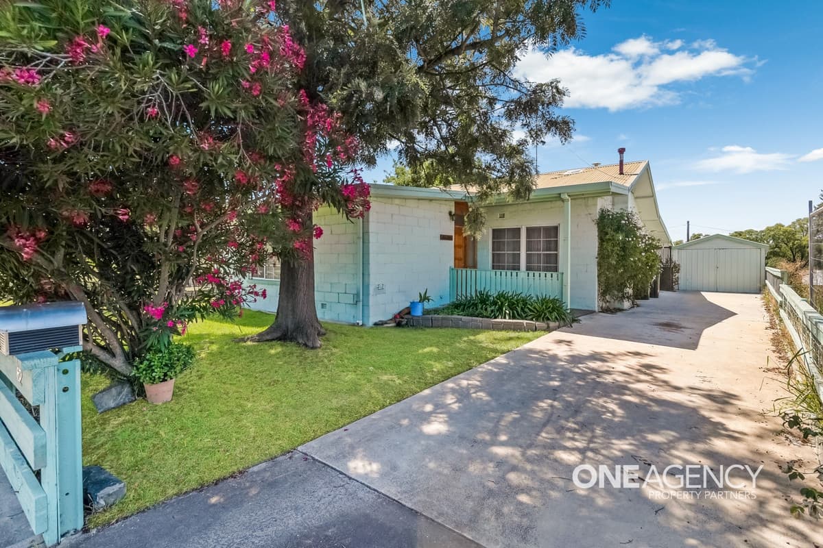 62 Oak Street, Seymour, Seymour - Thumbnail 3