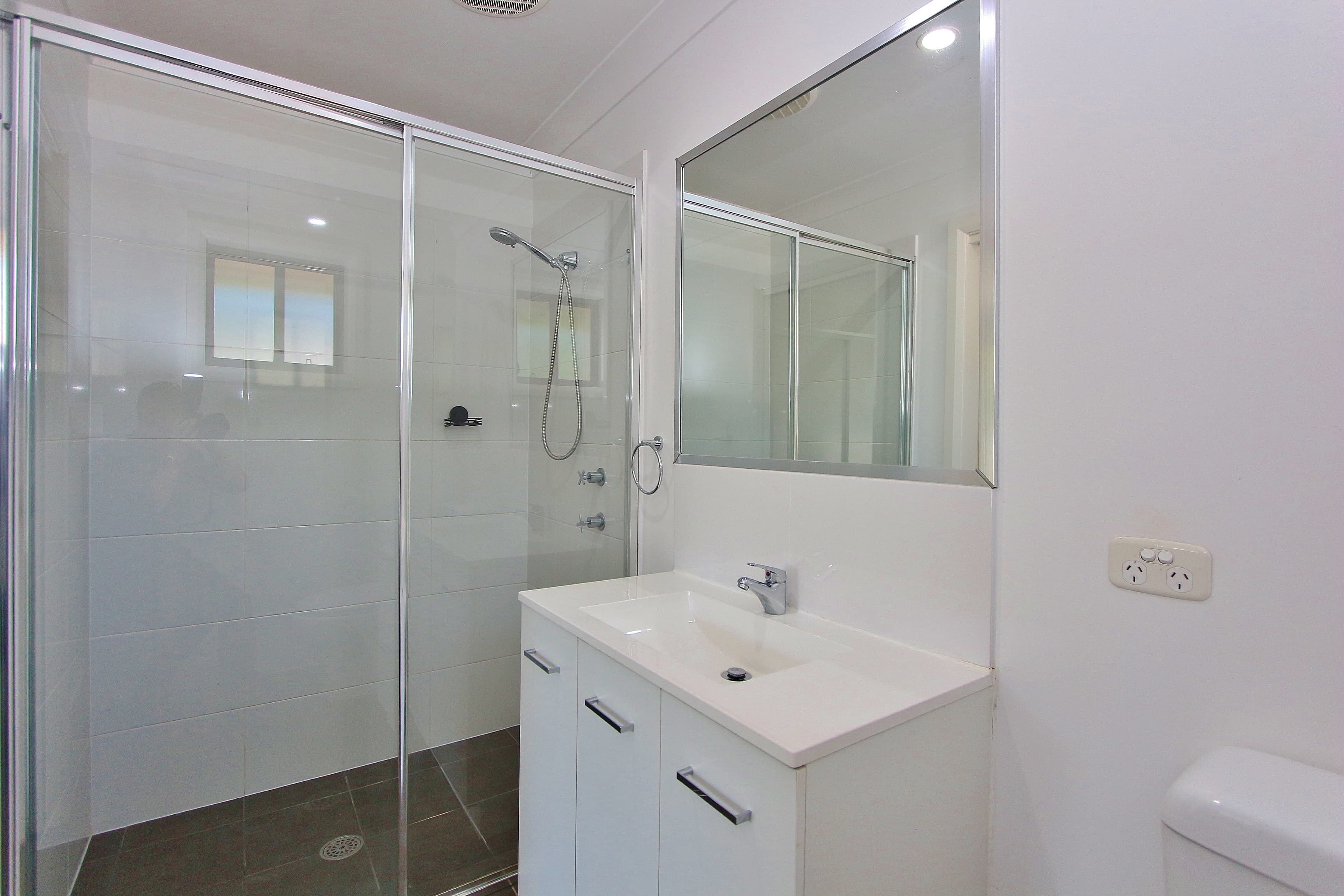 6 Mountain Spring Drive, Kendall, Kendall - Thumbnail 7