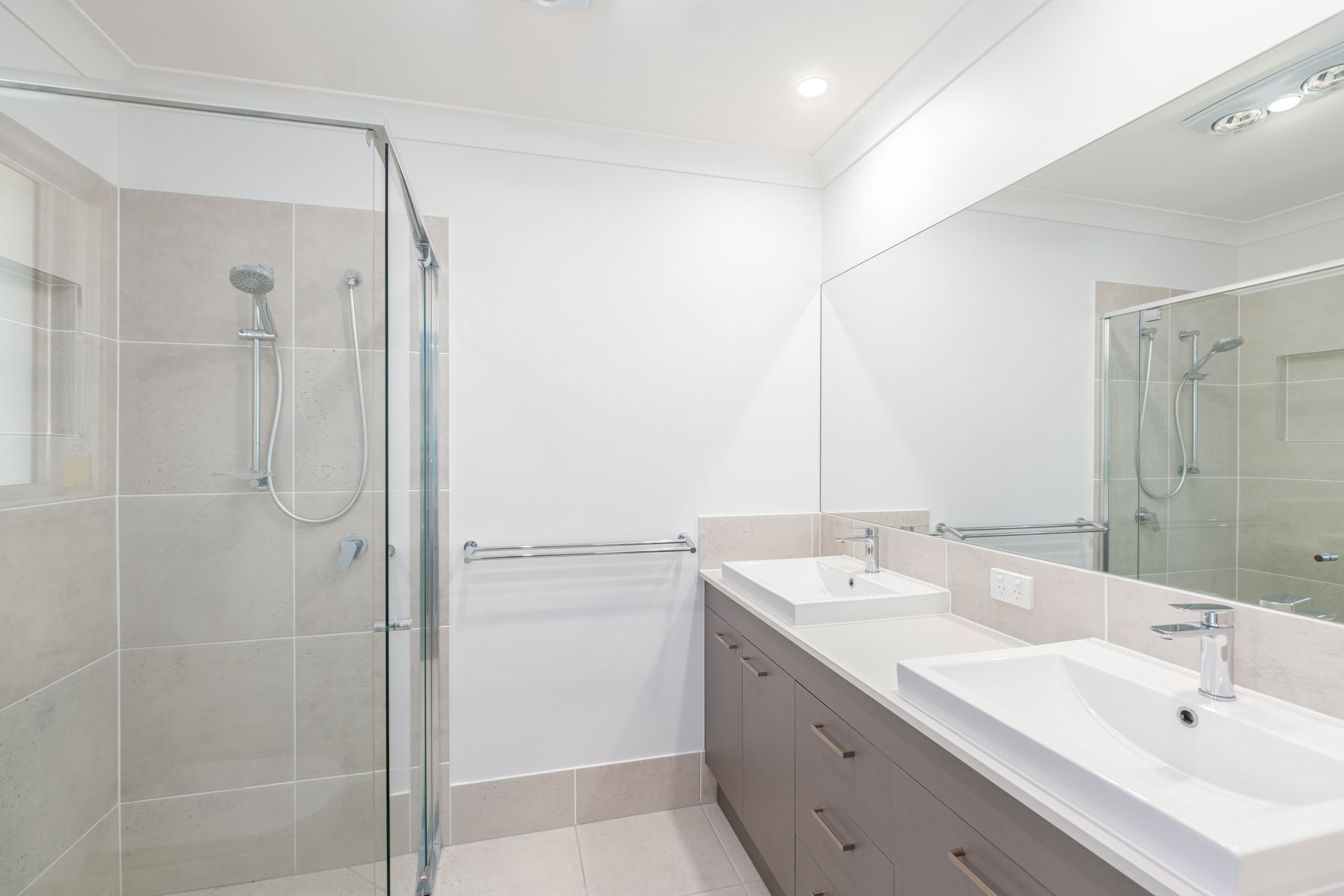 26 Kensington Drive, Southside, Southside - Thumbnail 5