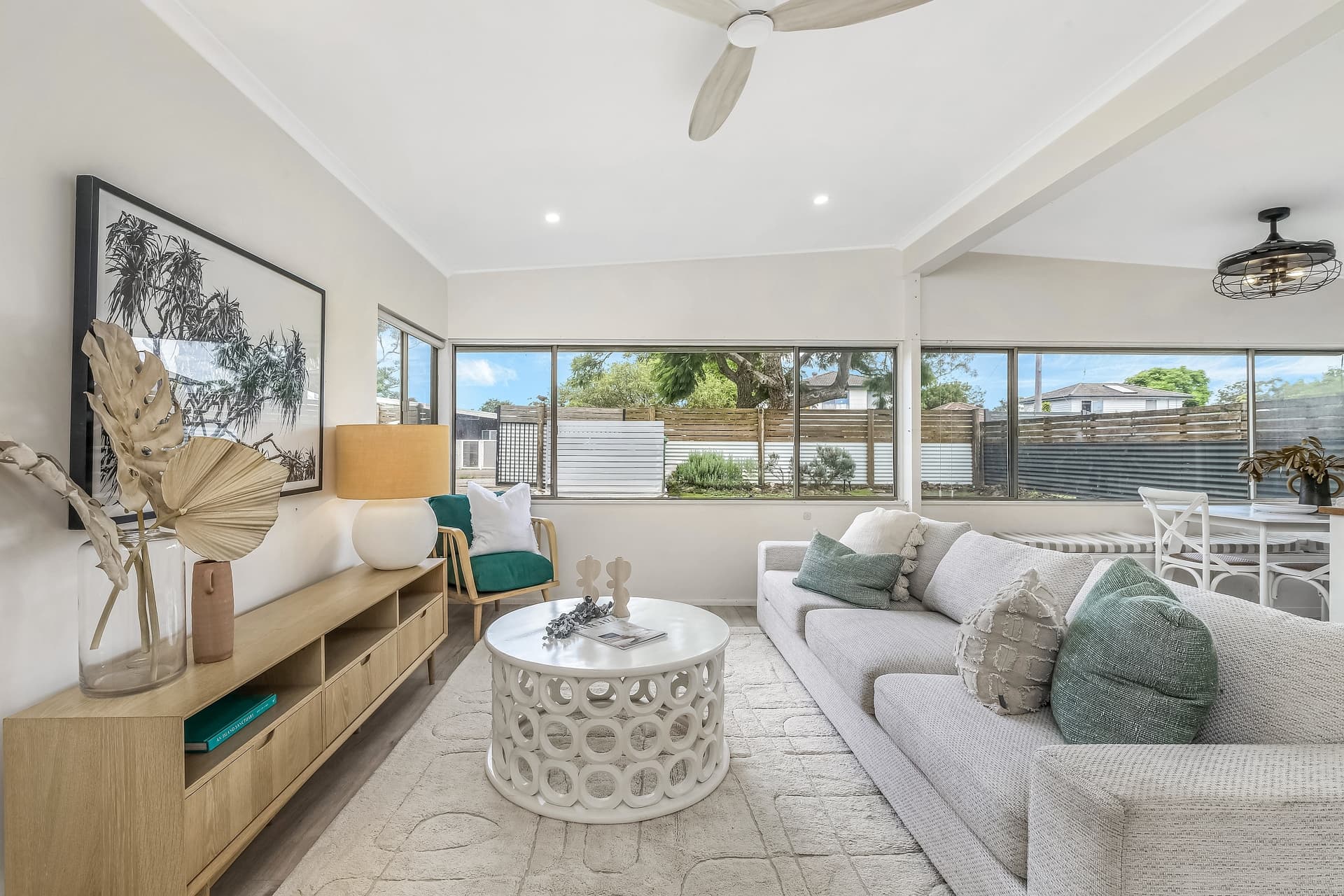 27 Inkerman Avenue, Blackwall, Blackwall - Thumbnail 2