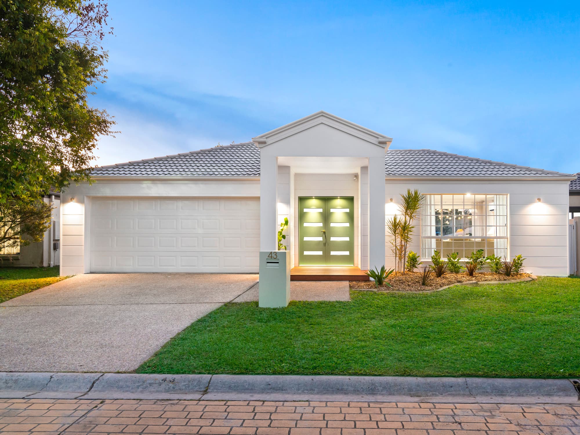 43 Gardendale Crescent, Burleigh Waters, Burleigh Waters - Image 1