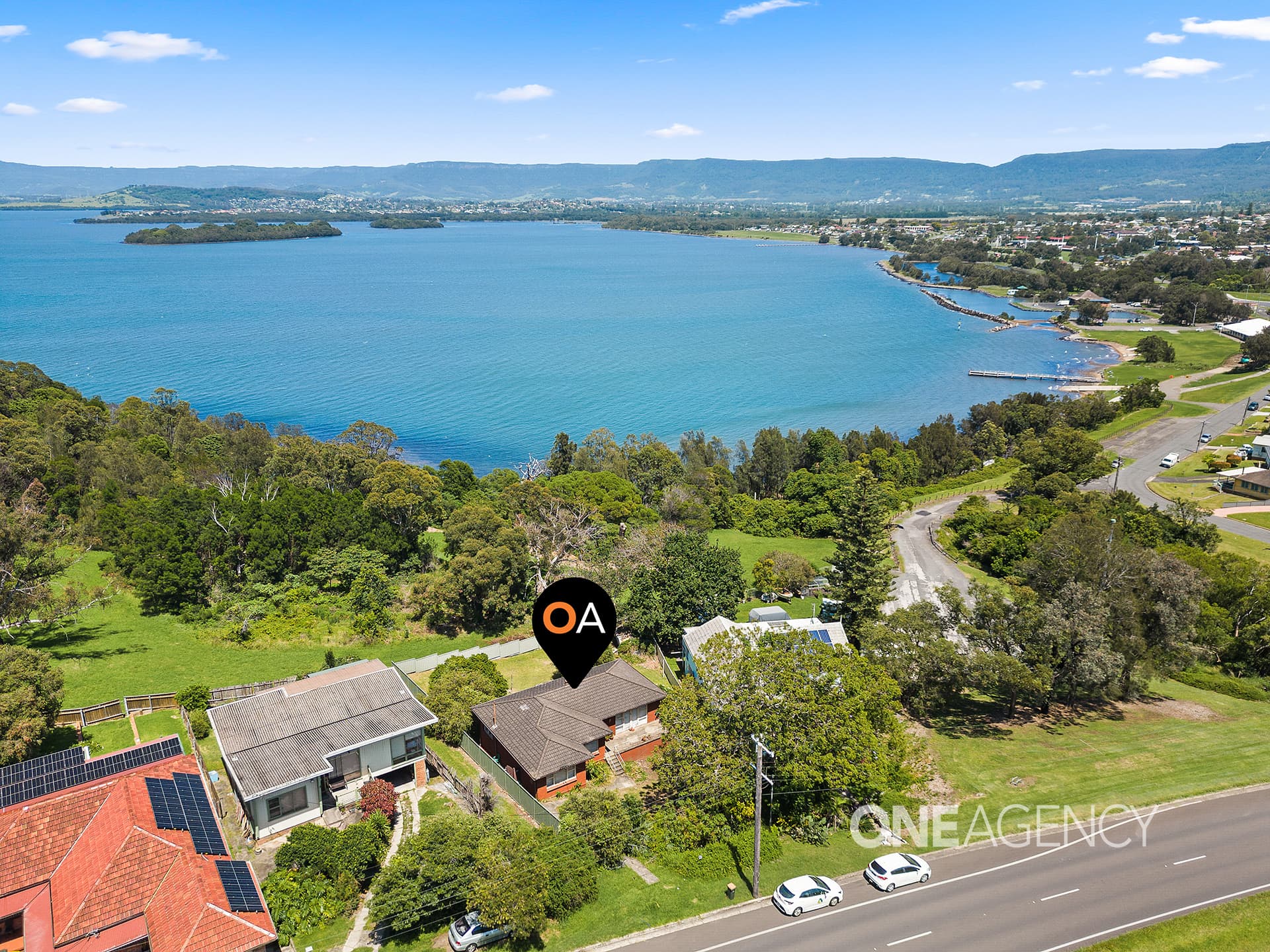 161 Northcliffe Drive, Lake Heights, Lake Heights - Thumbnail 2