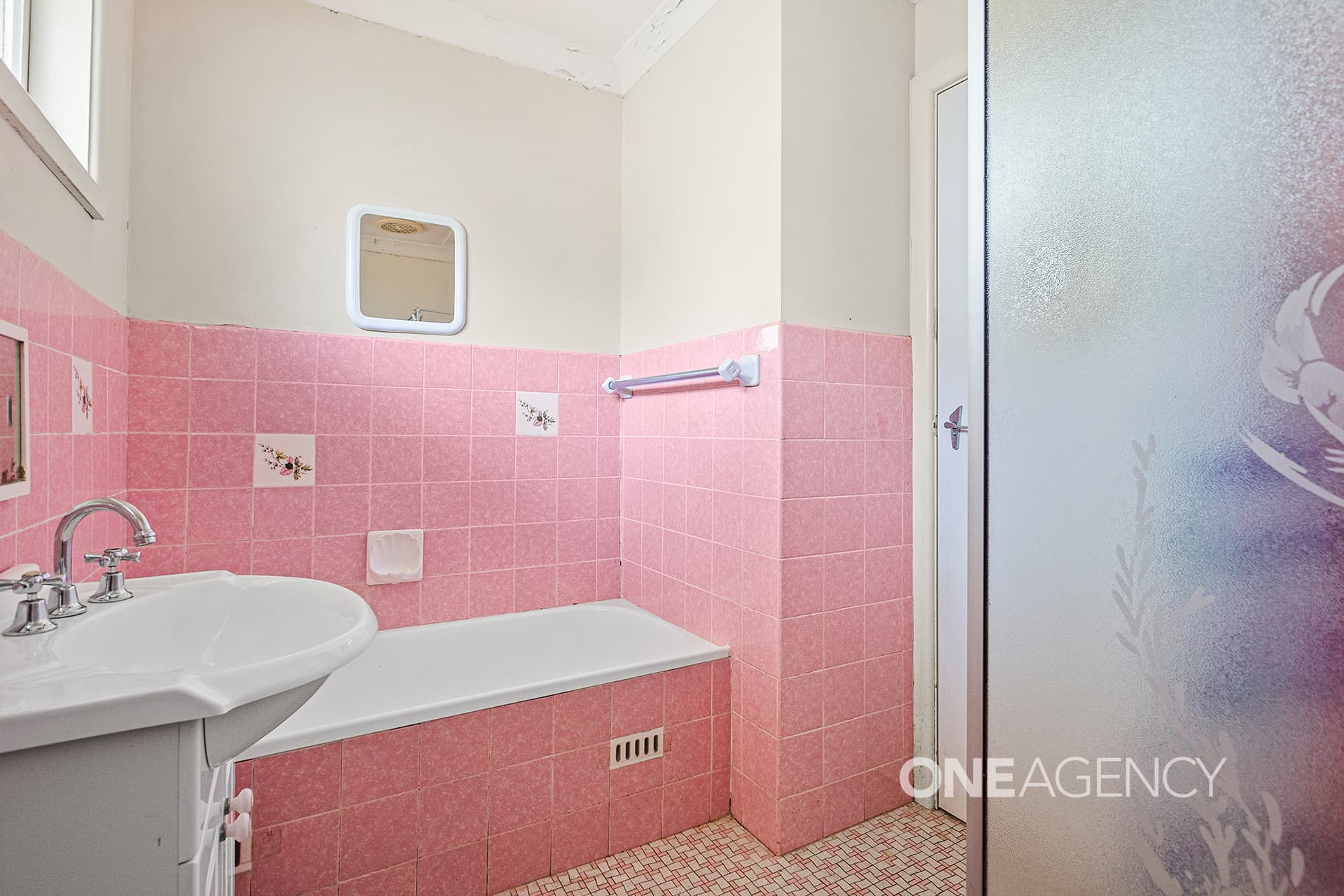 161 Northcliffe Drive, Lake Heights, Lake Heights - Thumbnail 6
