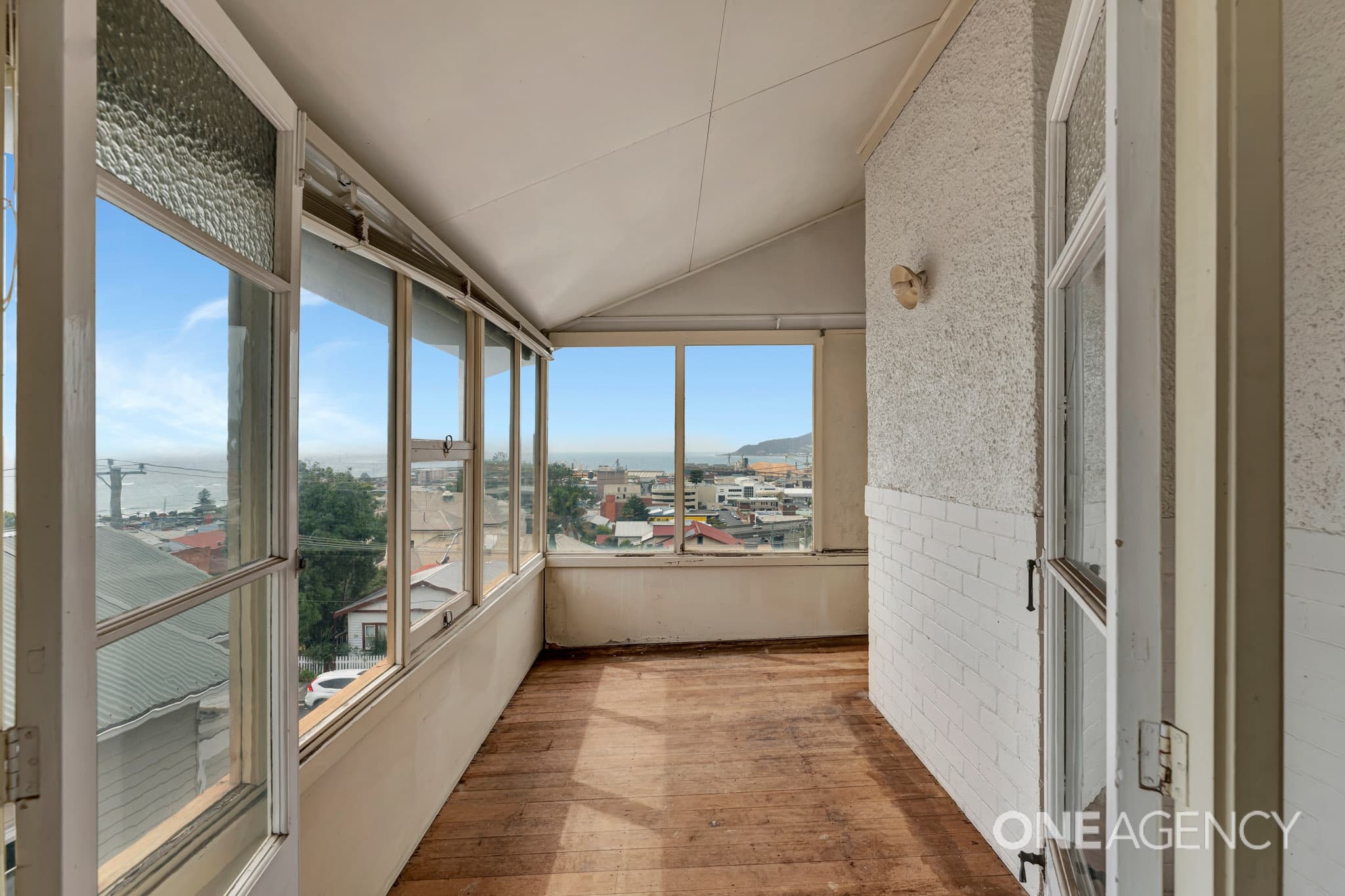 40 Jones Street, Burnie, Burnie - Thumbnail 2