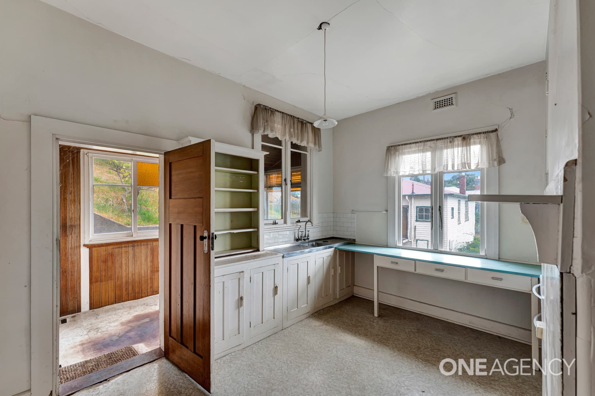 40 Jones Street, Burnie, Burnie - Thumbnail 4