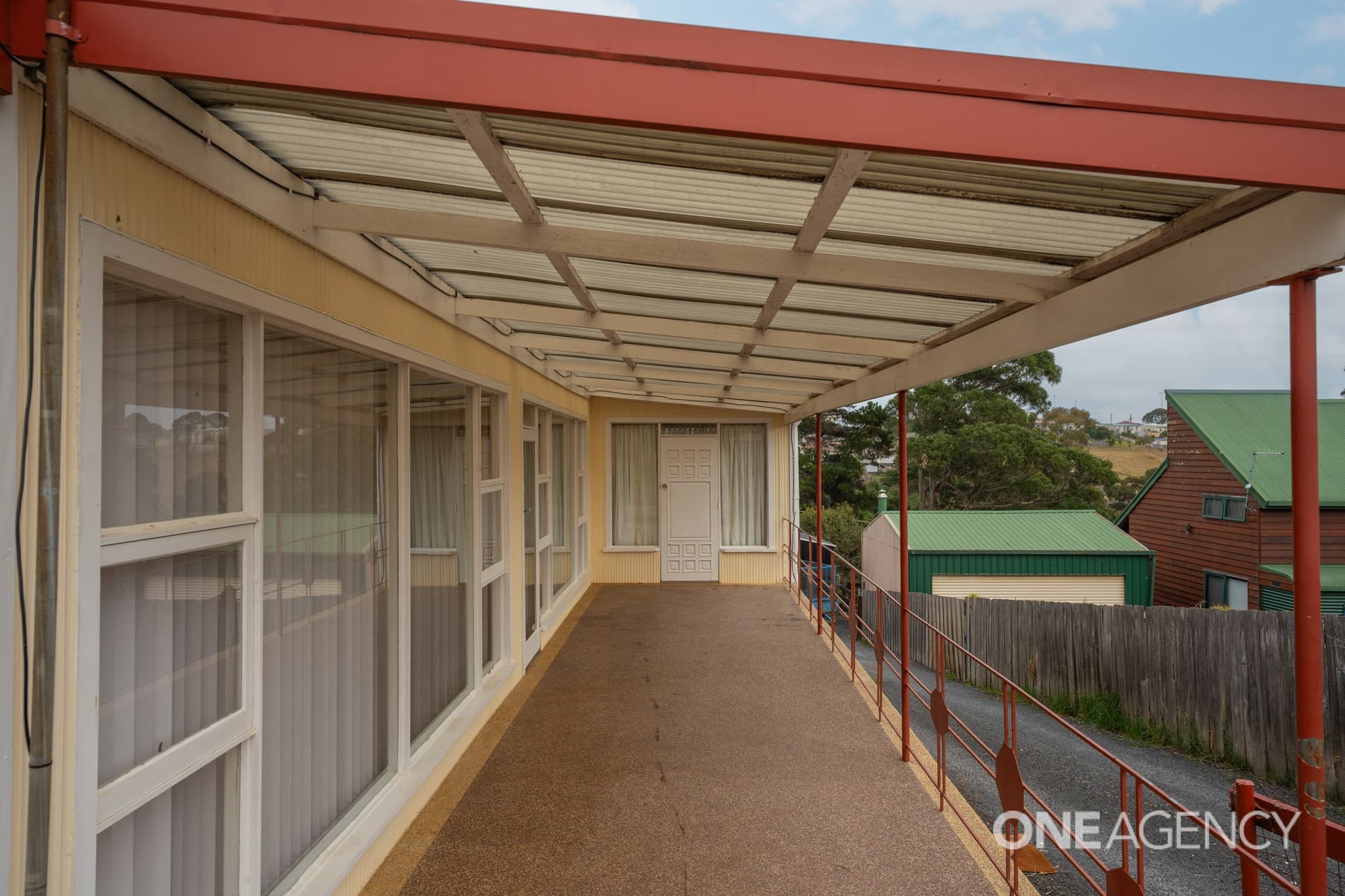 4 Deacon Street, Upper Burnie, Upper Burnie - Thumbnail 2