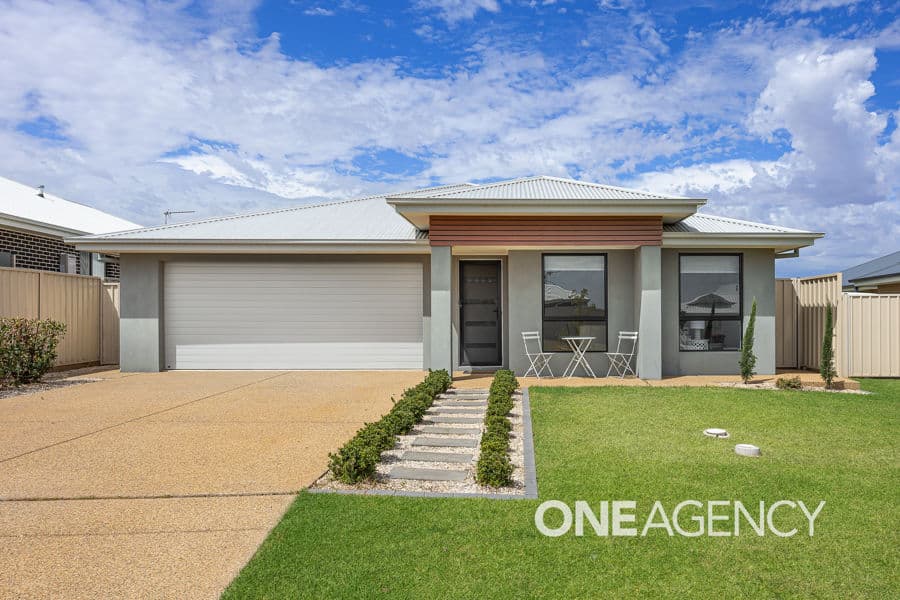 3 RONALD Street, Gobbagombalin, Gobbagombalin - Image 1