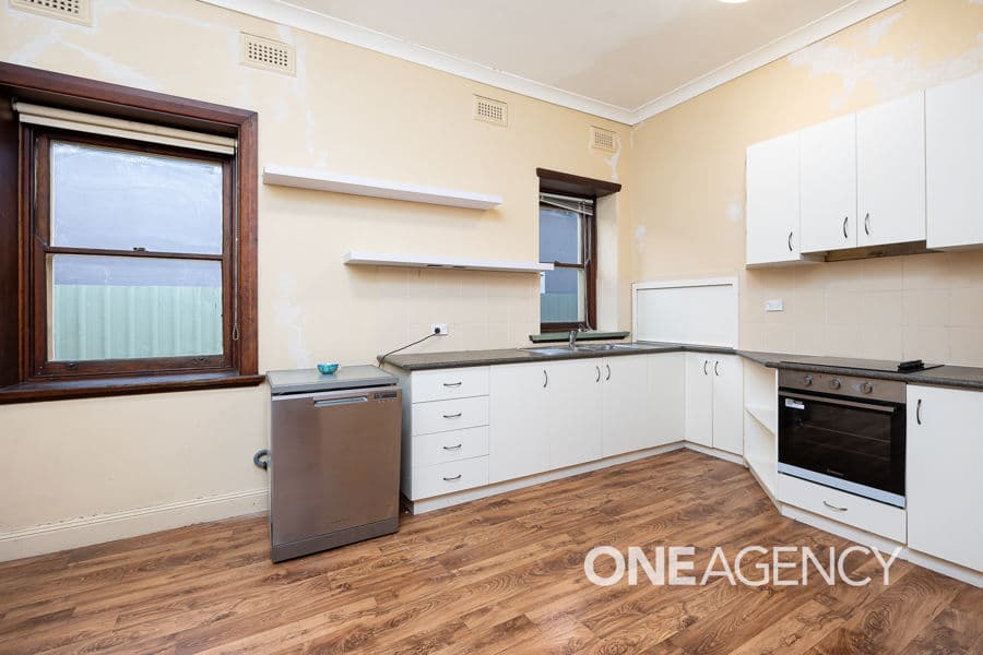 22 MEURANT Avenue, Wagga Wagga, Wagga Wagga - Thumbnail 5
