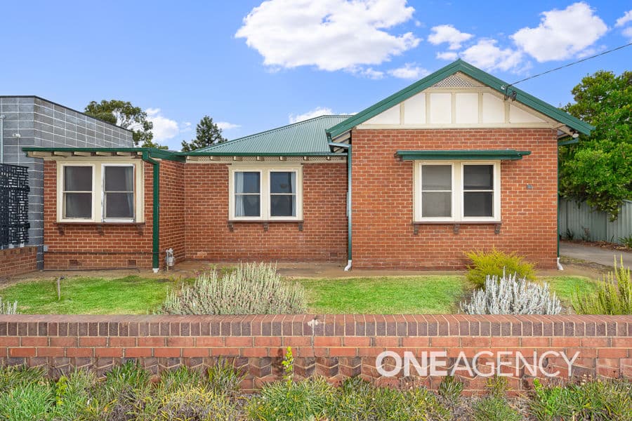 22 MEURANT Avenue, Wagga Wagga, Wagga Wagga - Image 1