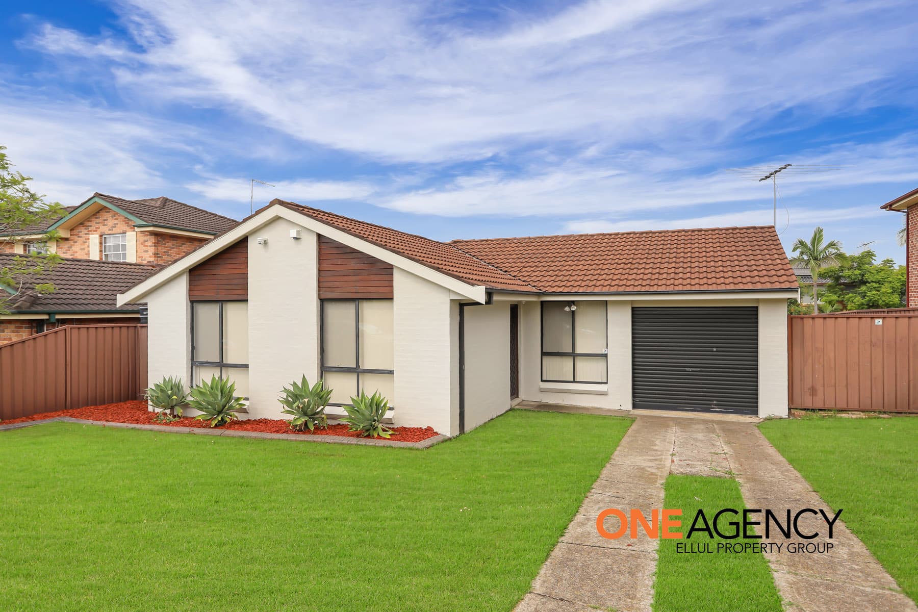 2 Hickory Place, St Clair, St Clair - Image 1
