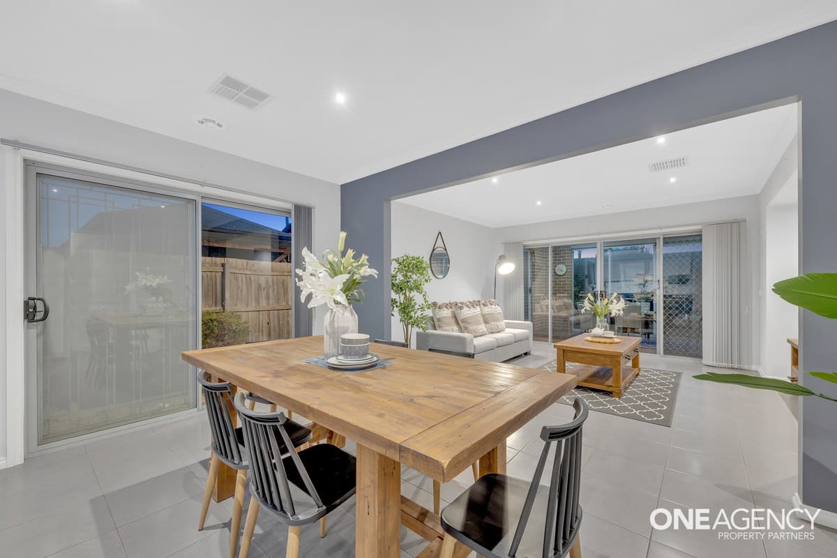 12 Howard Street, Altona Meadows, Altona Meadows - Thumbnail 8