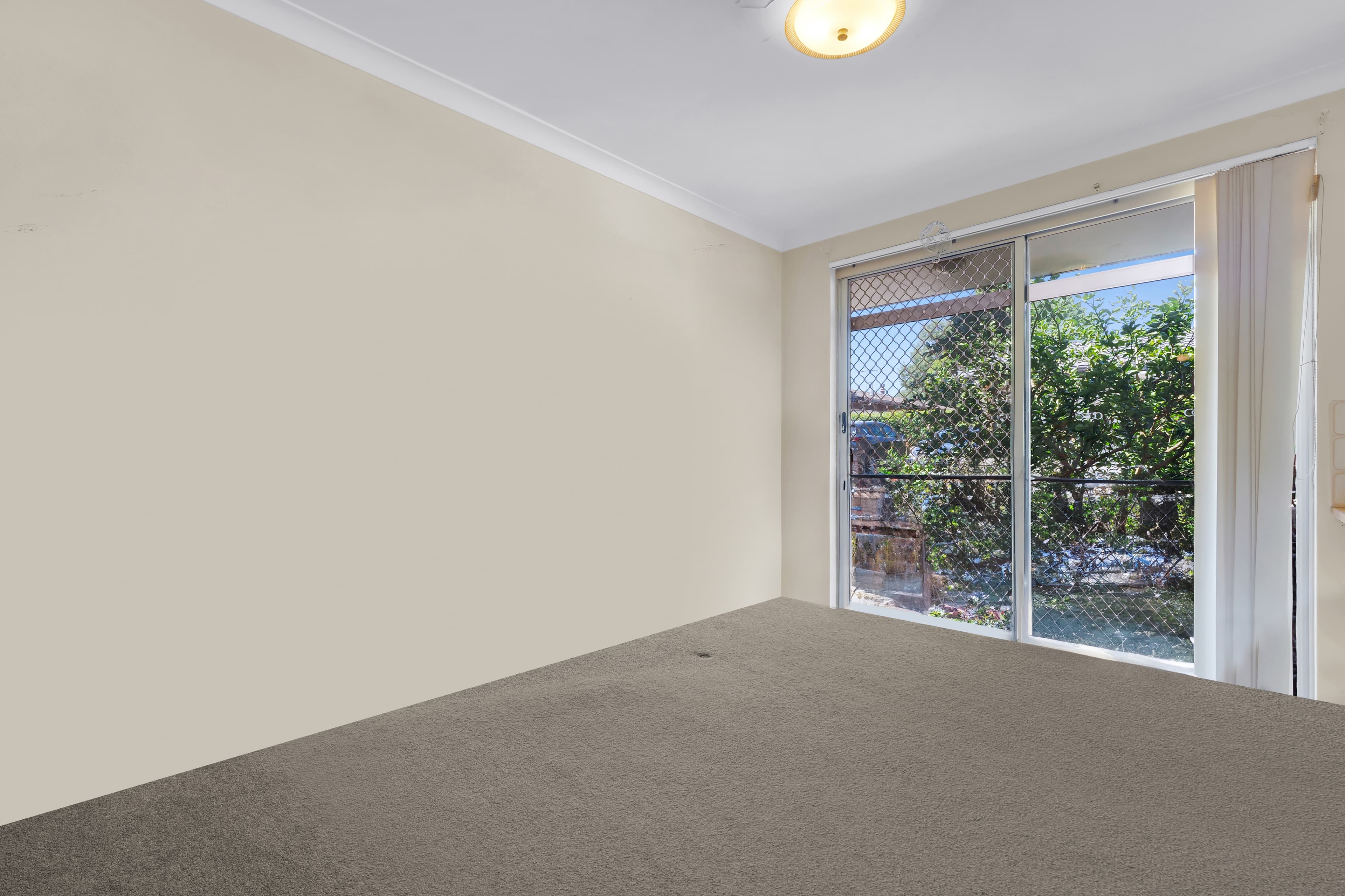 19/273 Junction Road, Ruse, Ruse - Thumbnail 4
