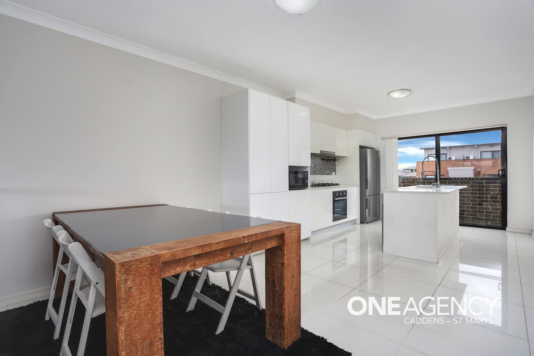 37/2 Glenmore Ridge Drive, Glenmore Park, Glenmore Park - Thumbnail 5