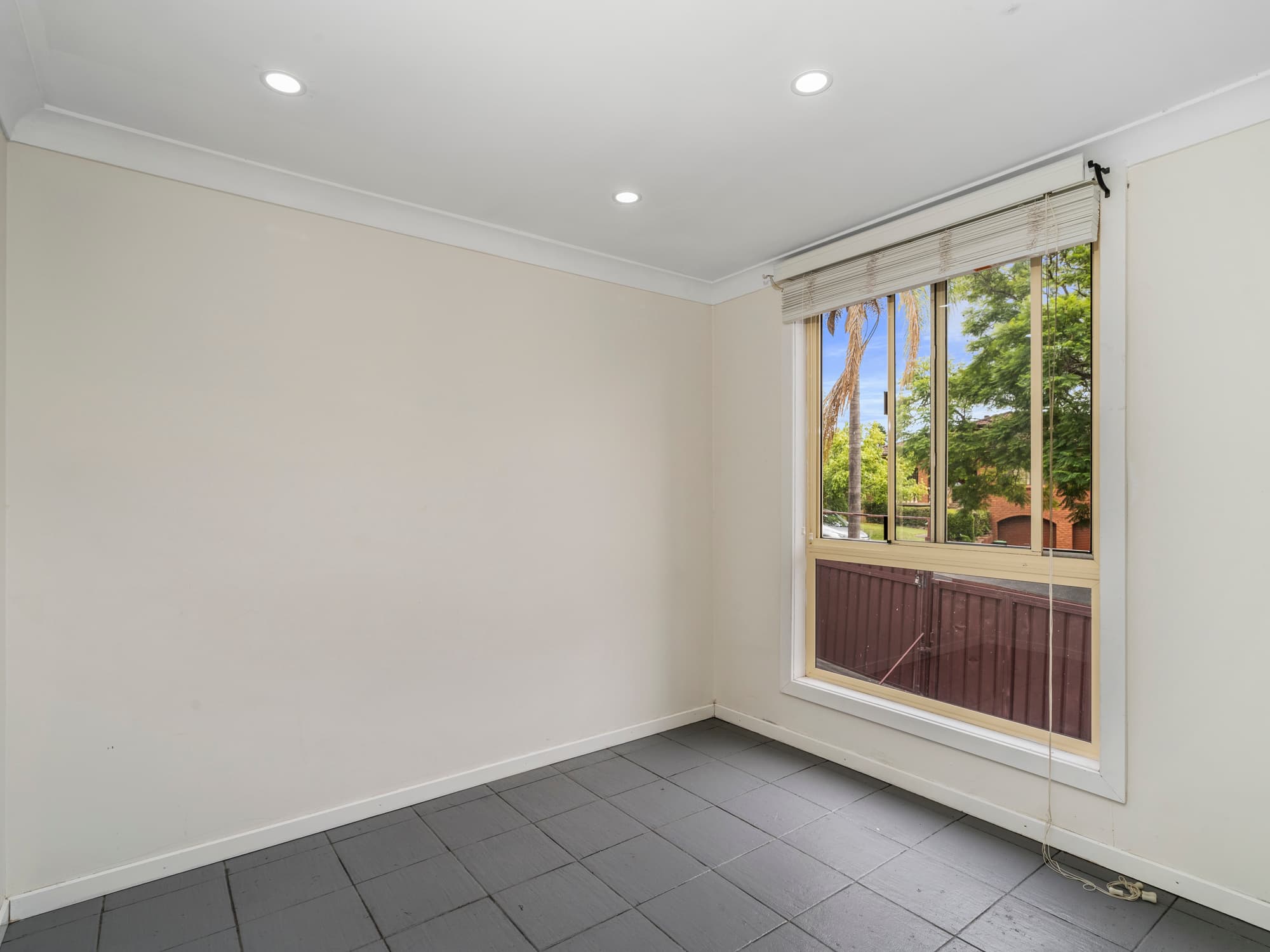 5 Deerwood Avenue, Liverpool, Liverpool - Thumbnail 2
