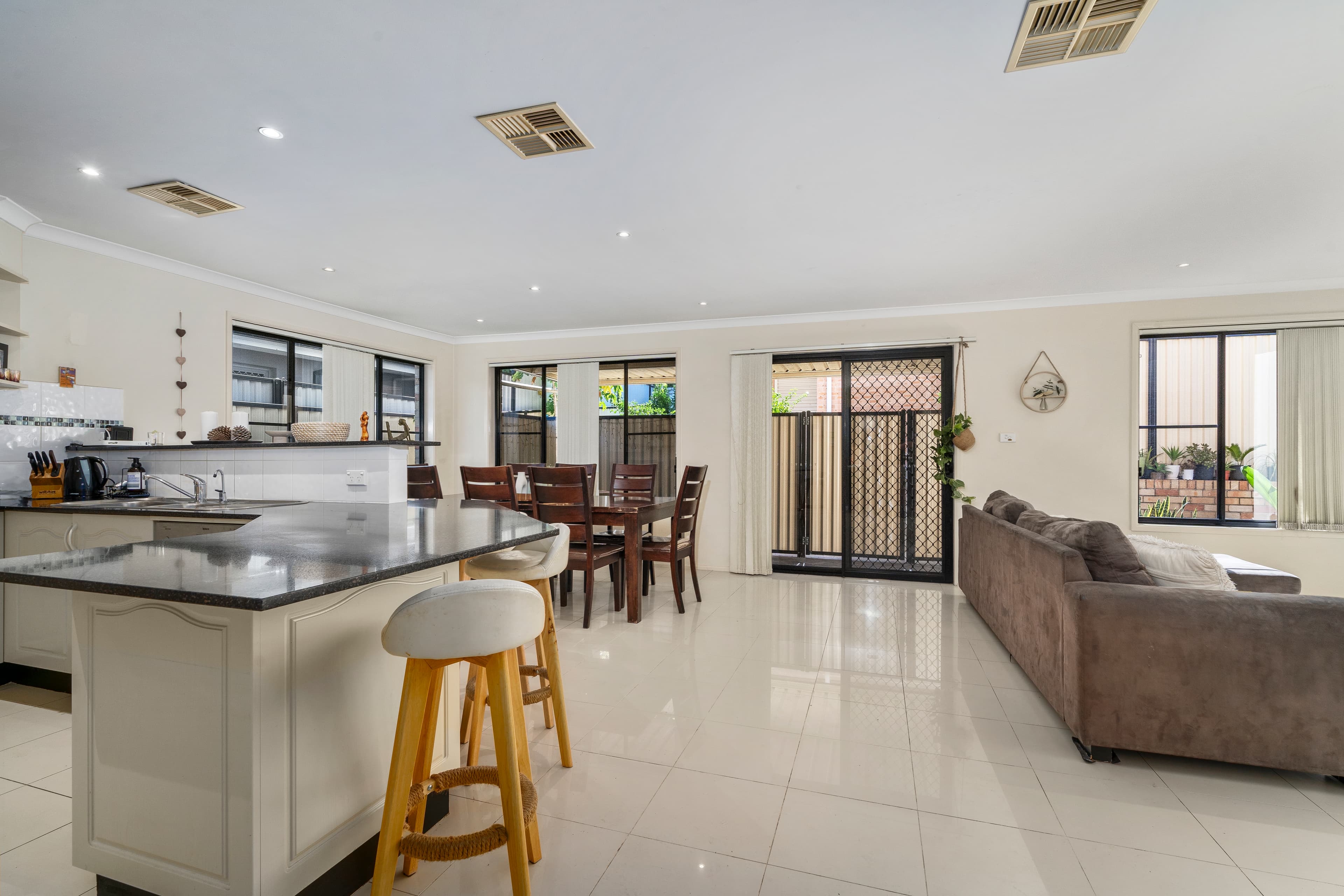 37 Venezia Street, Prestons, Prestons - Thumbnail 3
