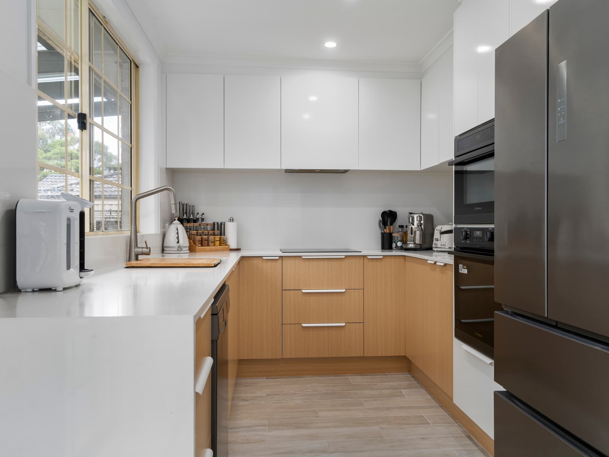 10 Gilmore Road, Casula, Casula - Thumbnail 5