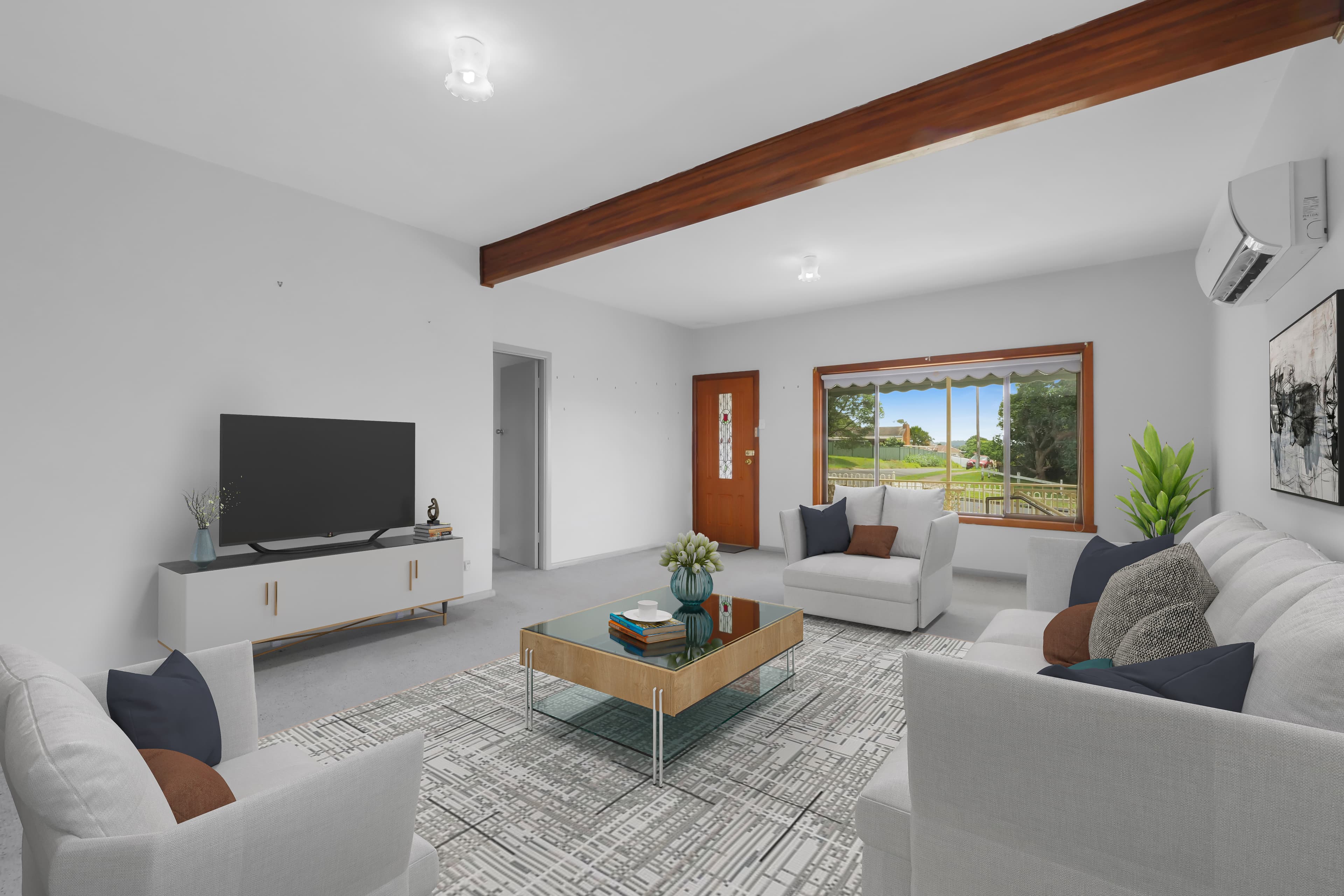 30 Raymond Avenue, Campbelltown, Campbelltown - Thumbnail 2
