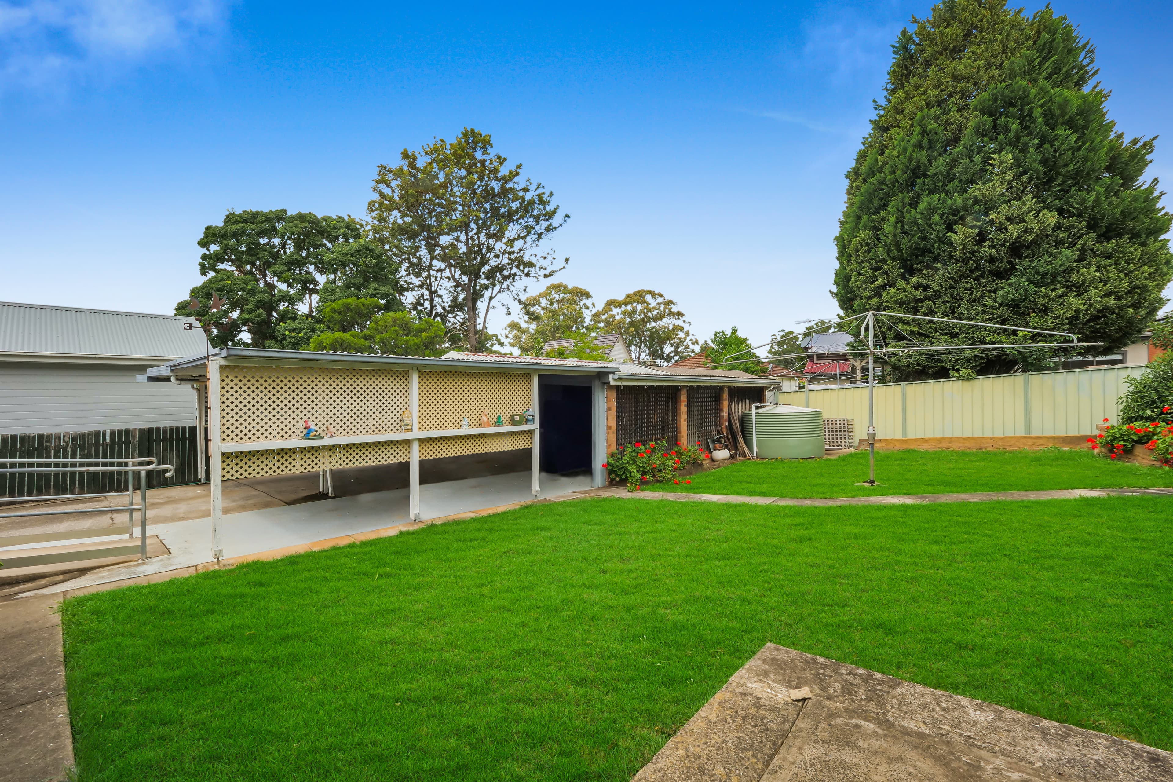 30 Raymond Avenue, Campbelltown, Campbelltown - Thumbnail 8