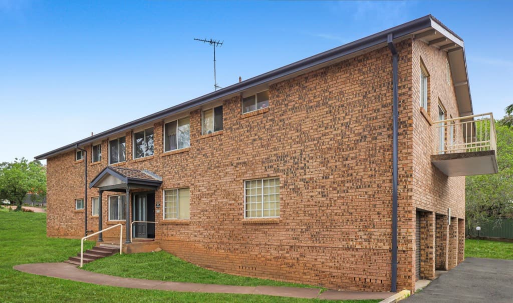 40/30 Burrinjuck Street, Leumeah, Leumeah - Image 1