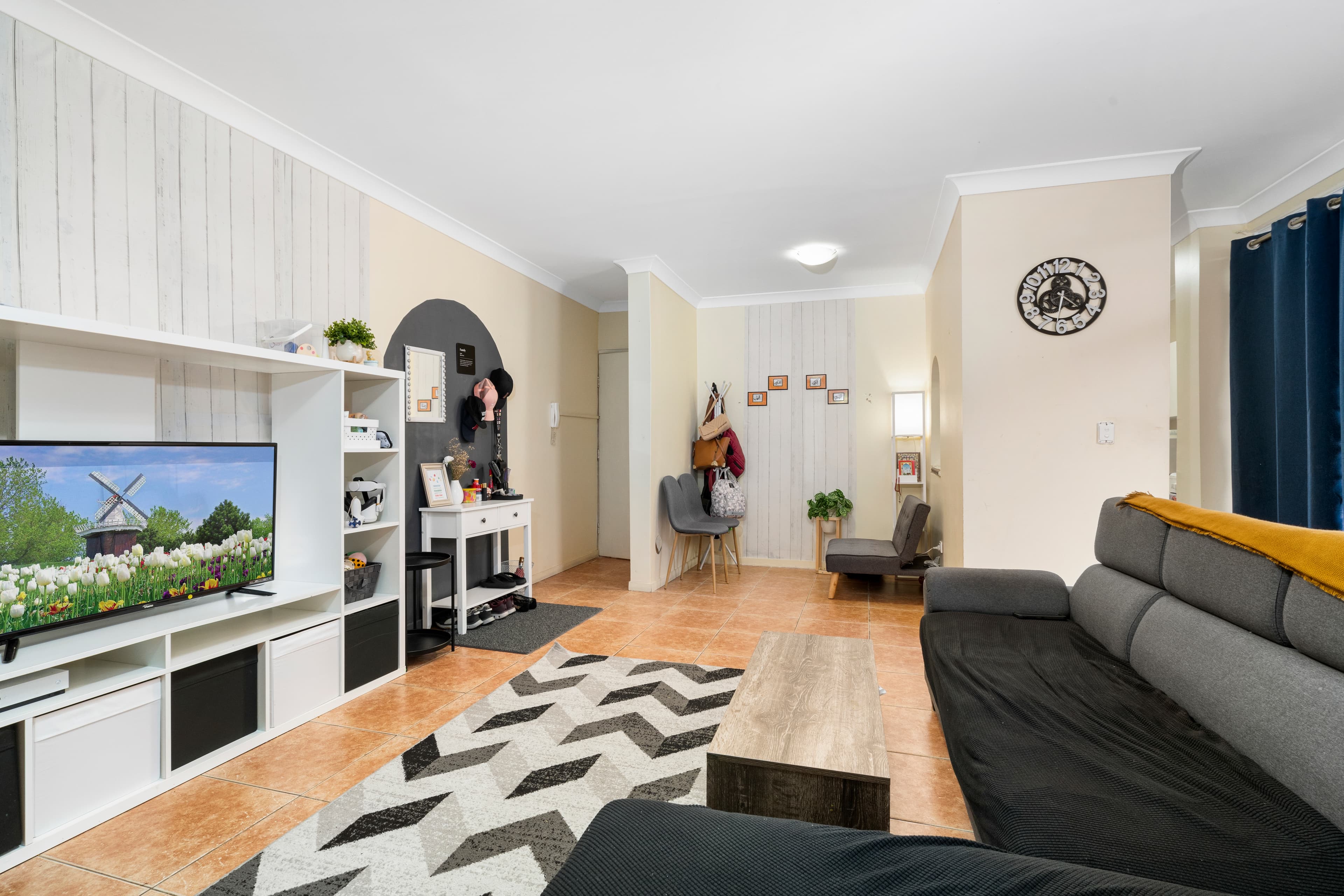2/11 Hart Street, Warwick Farm, Warwick Farm - Thumbnail 3