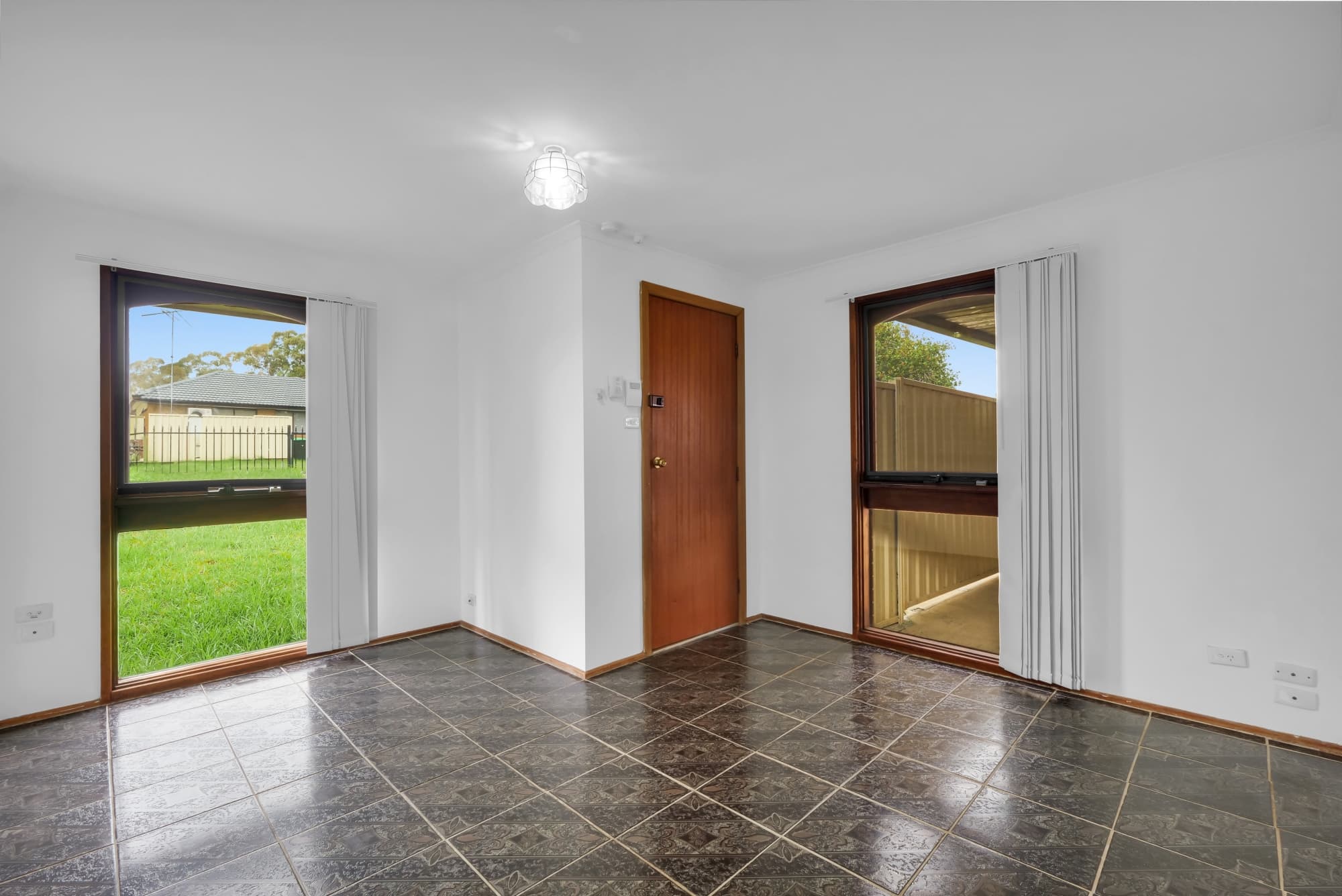 23 Cordelia Street, Rosemeadow, Rosemeadow - Thumbnail 2