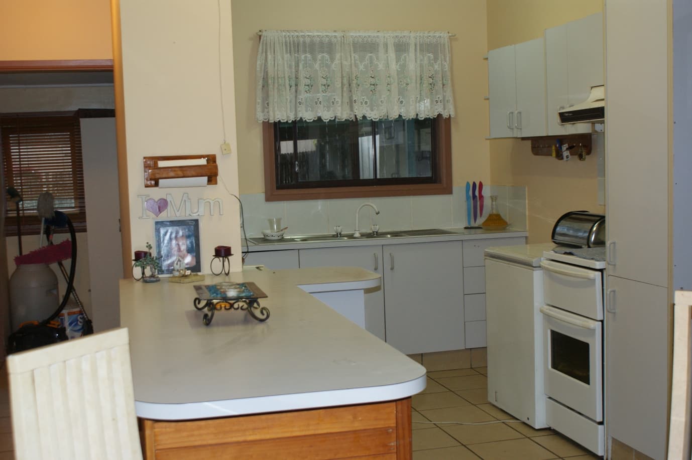 21 Graham Drive, Sandy Beach, Sandy Beach - Thumbnail 4