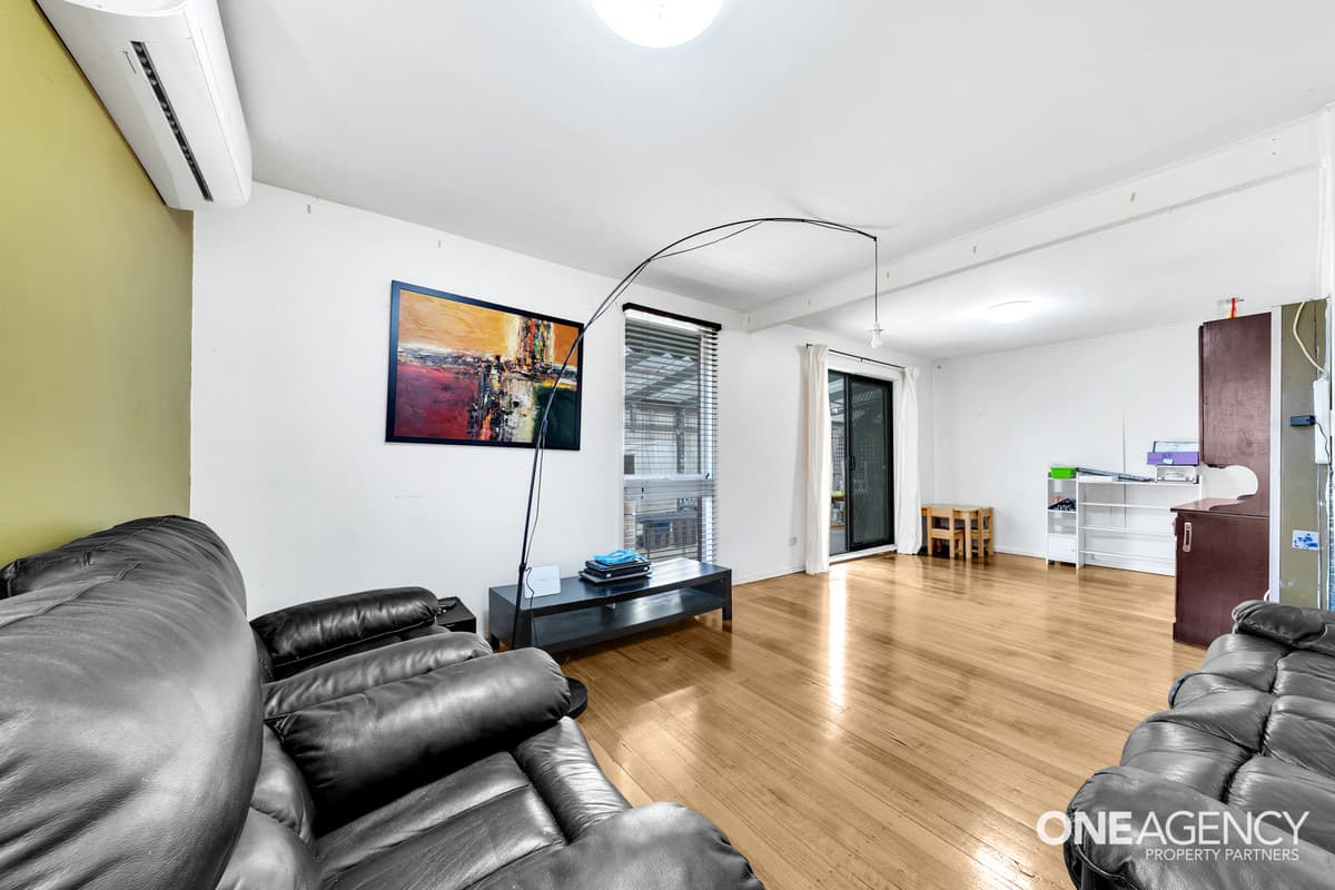 93 Hall Avenue, Altona Meadows, Altona Meadows - Thumbnail 4