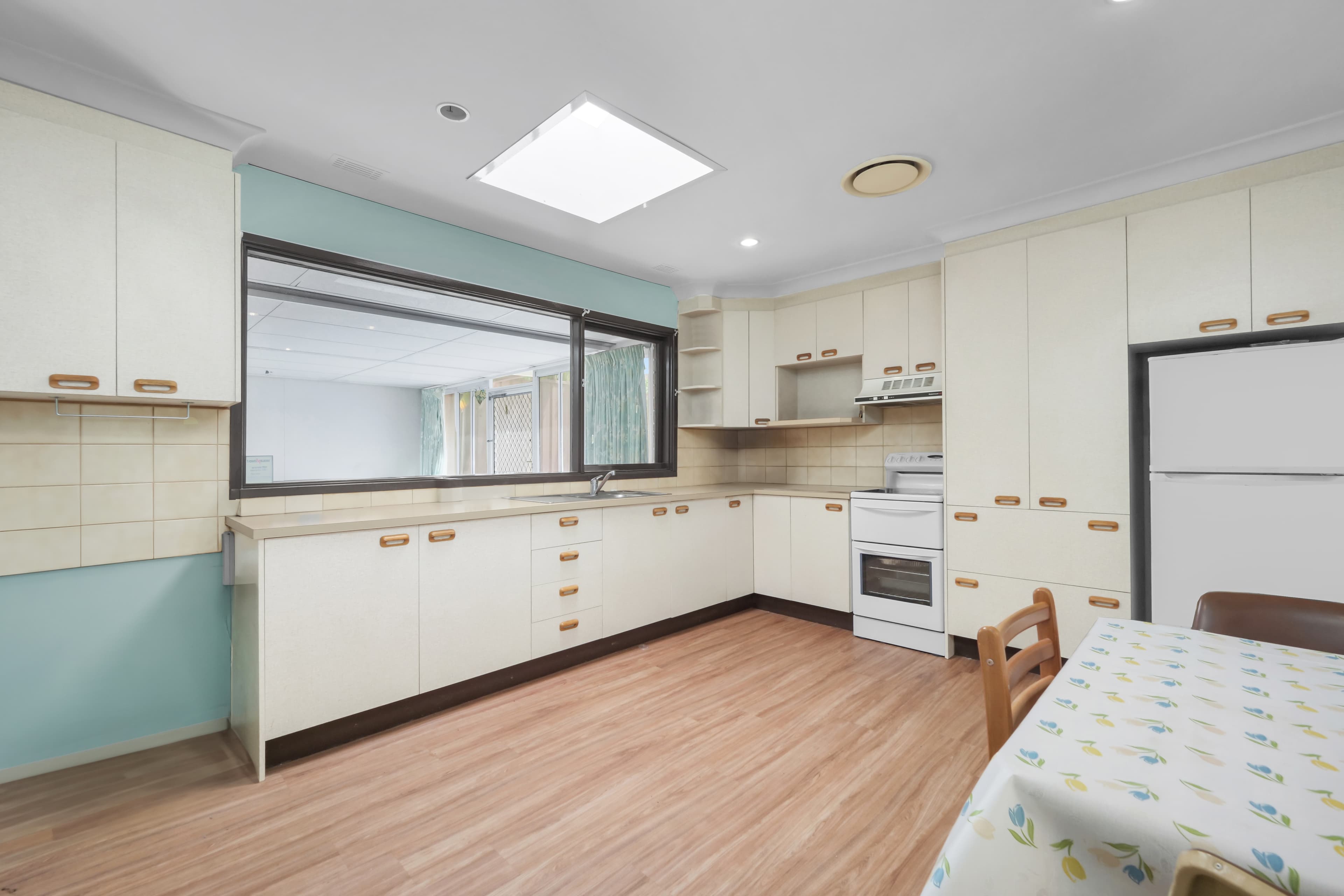 1 Malawa Place, Bradbury, Bradbury - Thumbnail 4