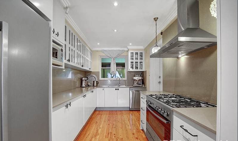 202 Moorefields Road, Beverly Hills, Beverly Hills - Thumbnail 3
