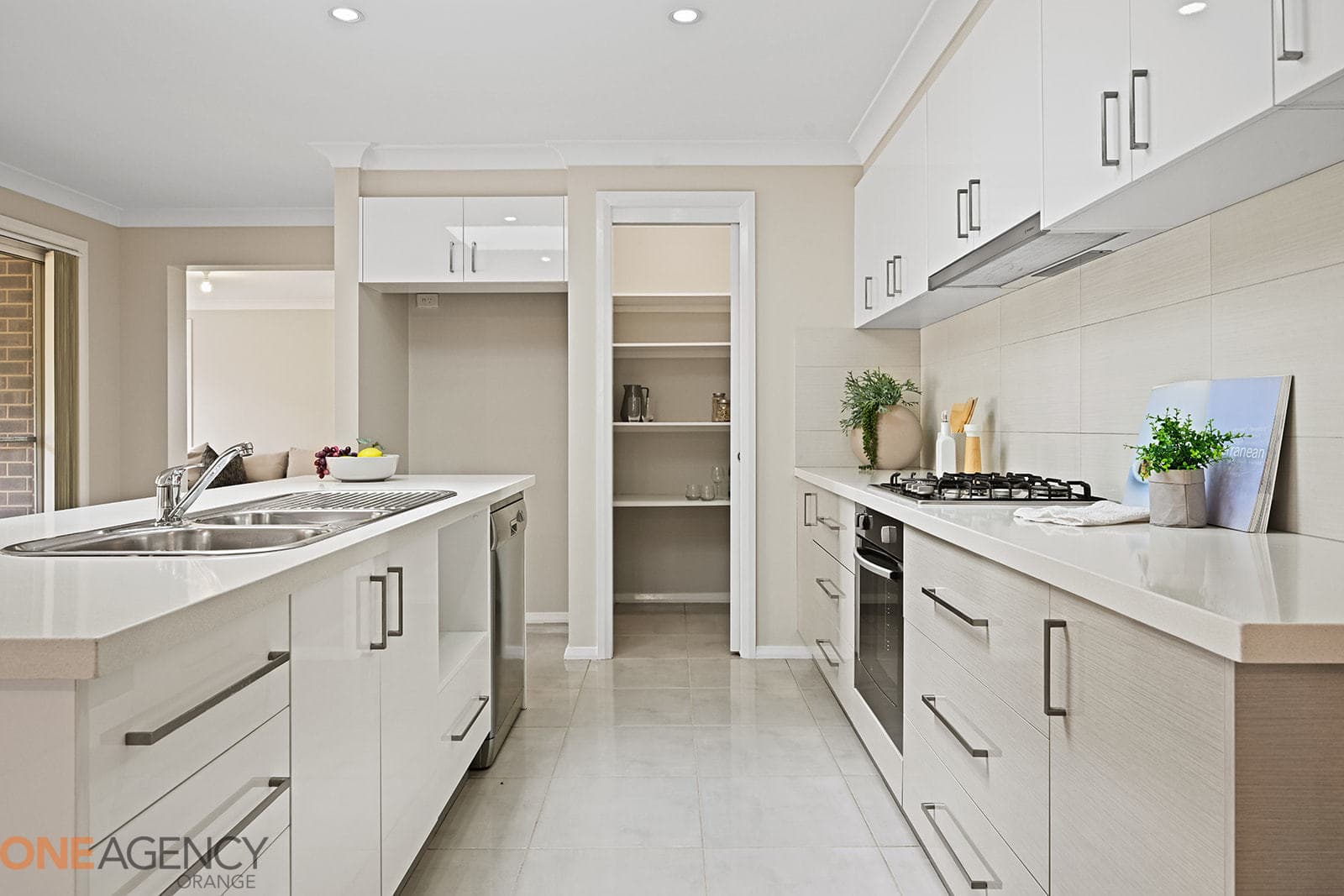 45 Melaleuca Way, Orange, Orange - Thumbnail 3