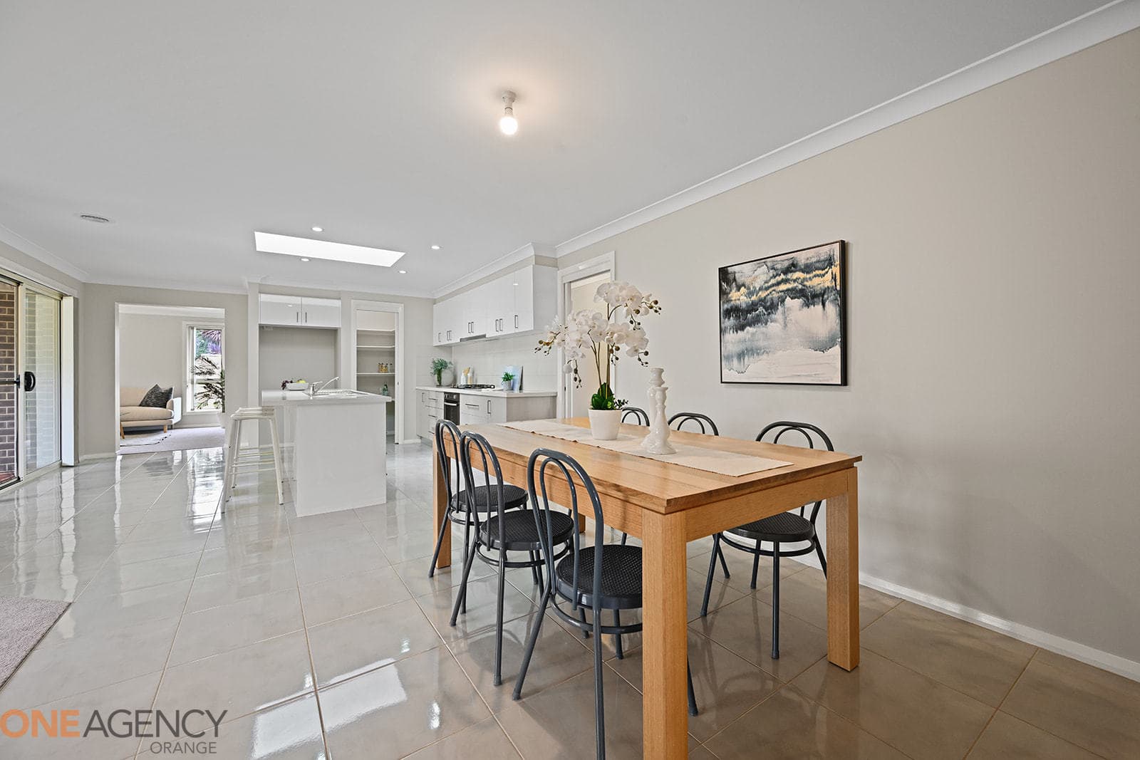45 Melaleuca Way, Orange, Orange - Thumbnail 4