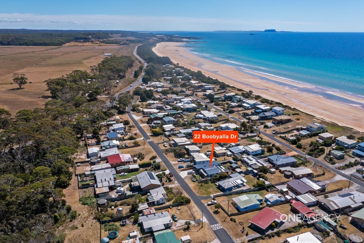 22 Boobyalla Drive, Hellyer, Hellyer - Thumbnail 2
