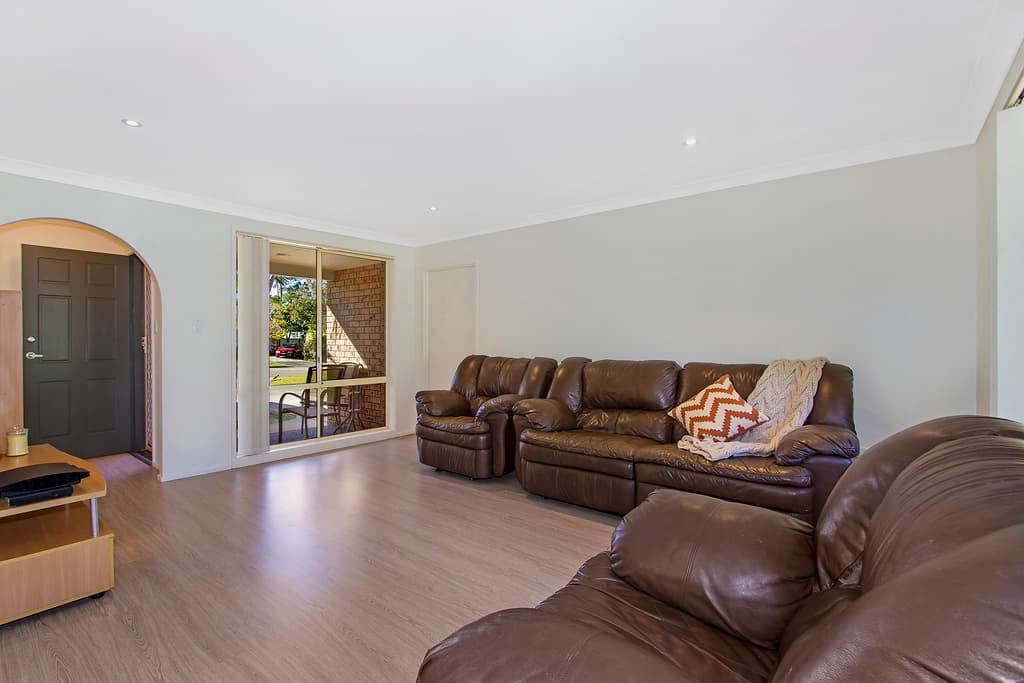 77 Reeves Street, Narara, Narara - Thumbnail 4