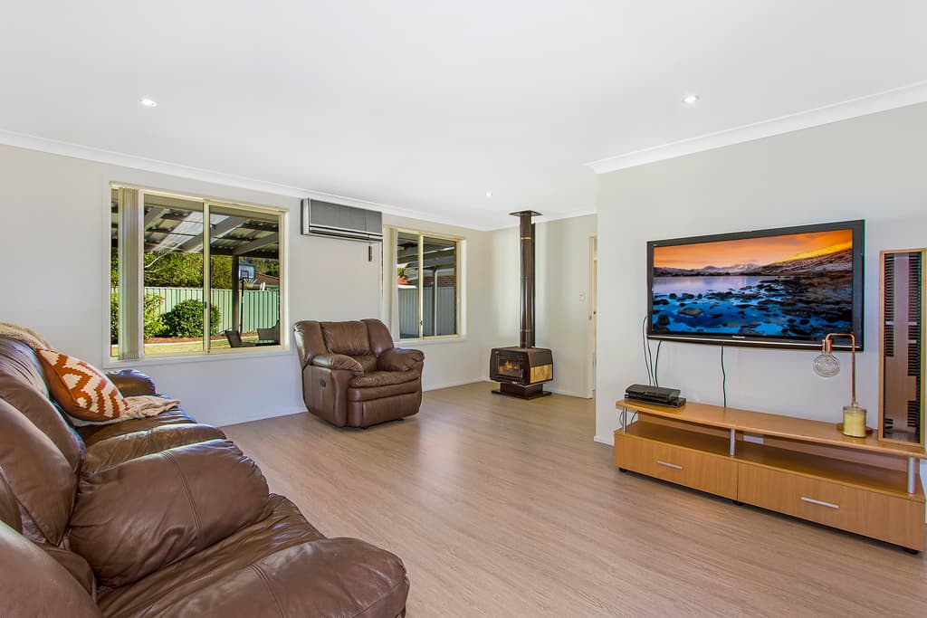 77 Reeves Street, Narara, Narara - Thumbnail 3