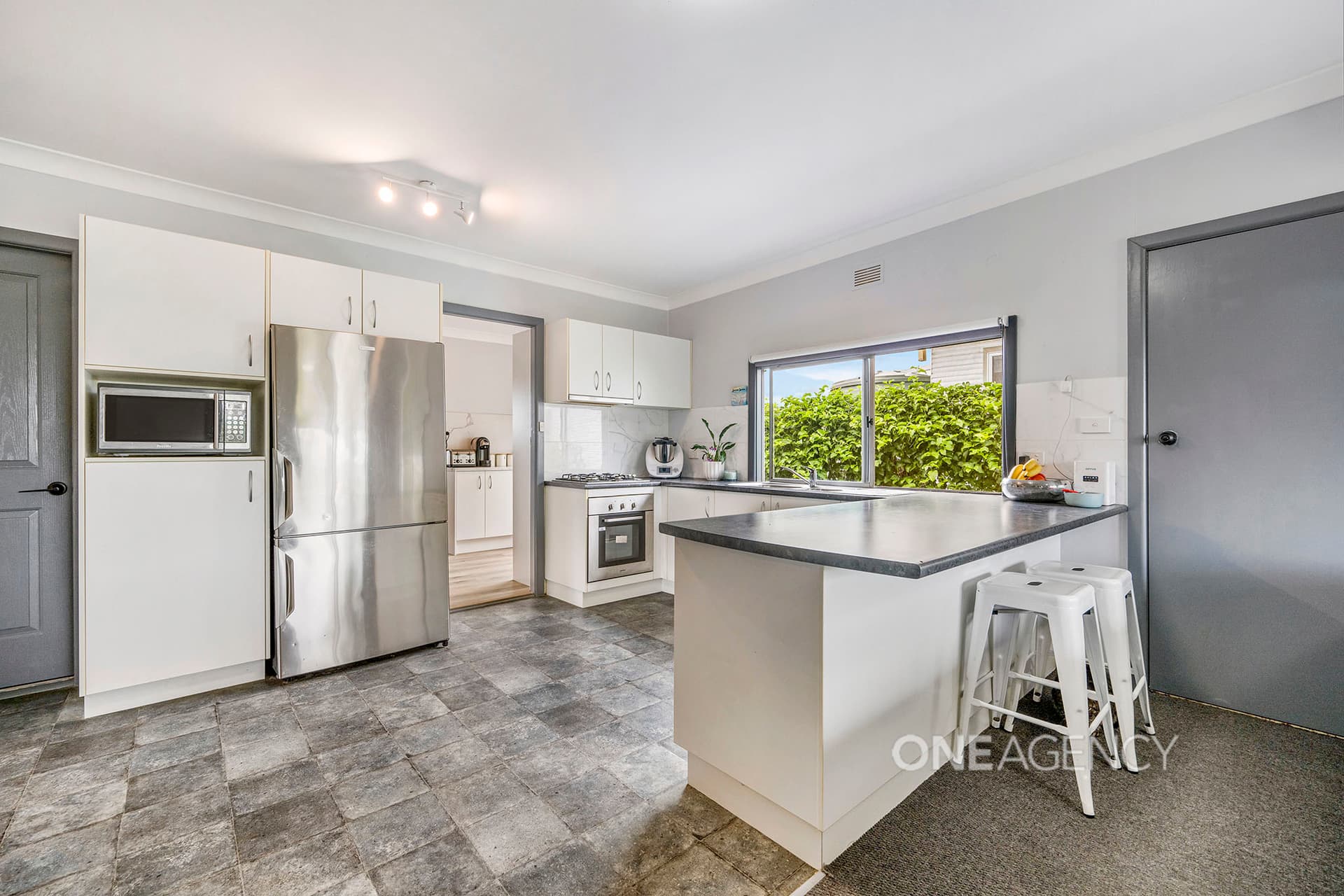 764 Beechwood Road, Beechwood, Beechwood - Thumbnail 4