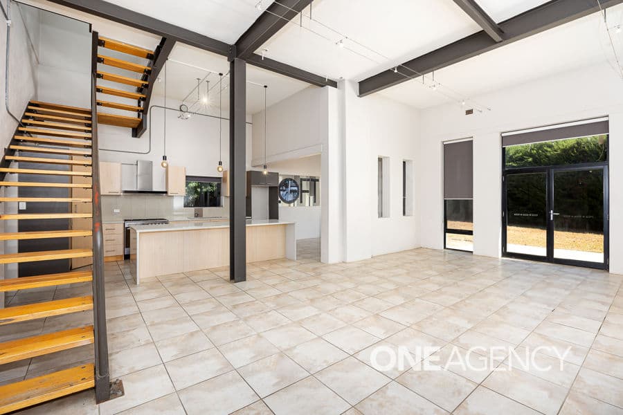 143 HAMPDEN Avenue, North Wagga Wagga, North Wagga Wagga - Thumbnail 4
