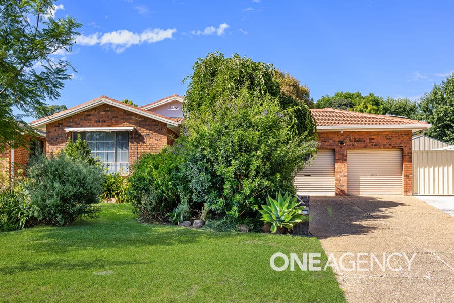 27 BEREMBEE Road, Bourkelands, Bourkelands - Image 1
