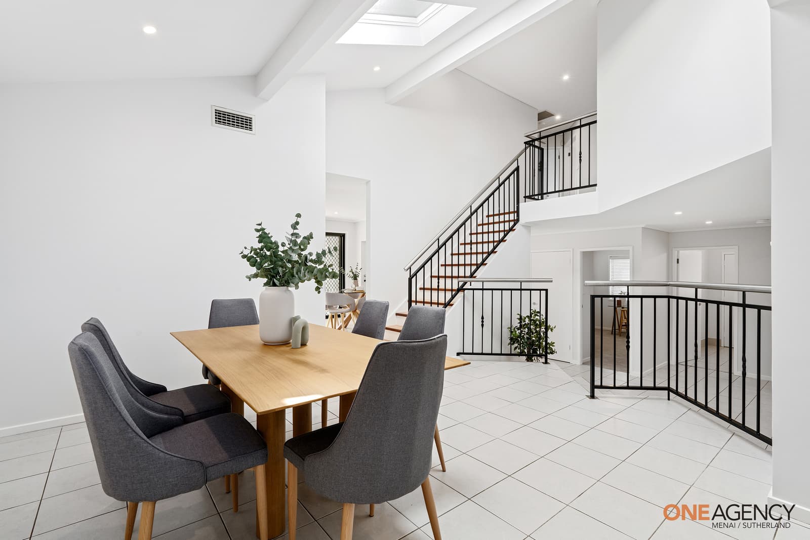 4 Throsby Close, Barden Ridge, Barden Ridge - Thumbnail 4