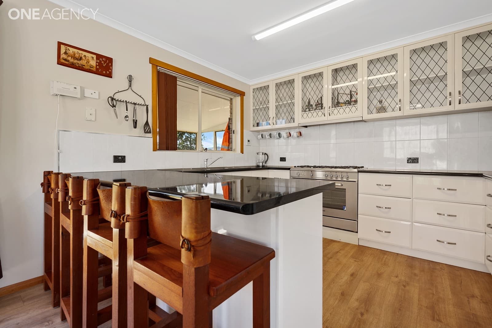 17 Hughes Road, Sheffield, Sheffield - Thumbnail 4