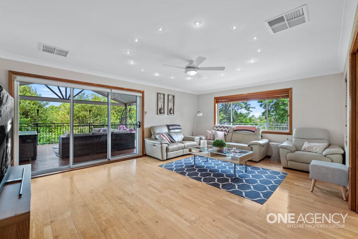 6 Hillcrest Road, Emu Heights, Emu Heights - Thumbnail 2
