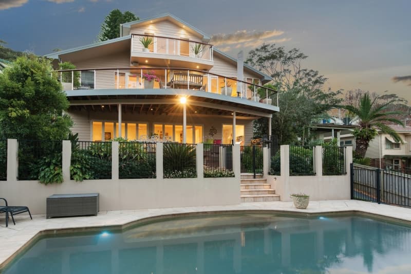 18 Parry Avenue, Terrigal, Terrigal - Thumbnail 2