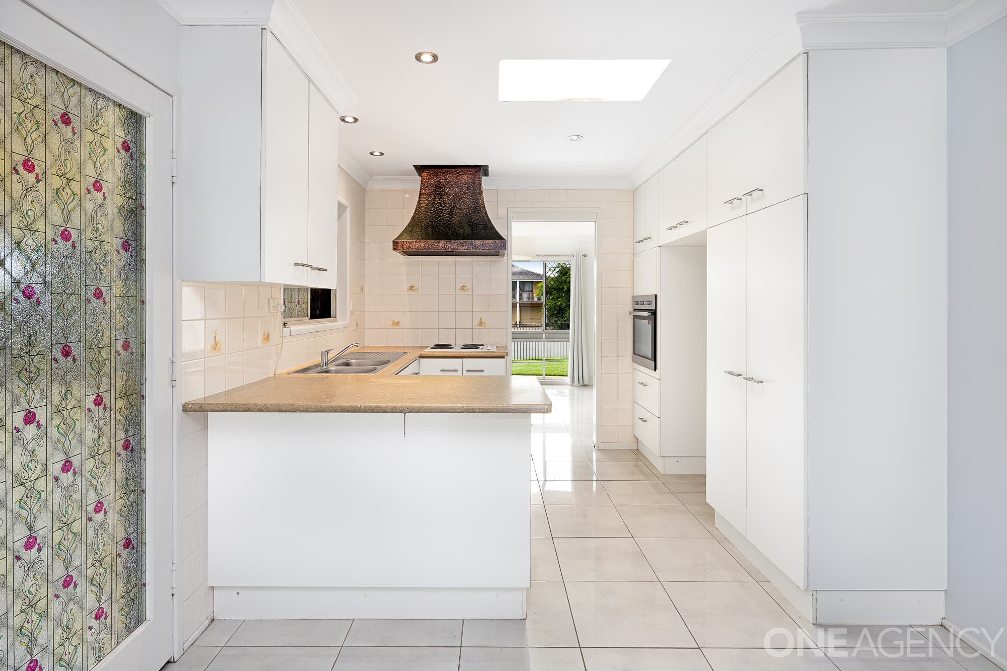 3 Farm Court, Redcliffe, Redcliffe - Thumbnail 5