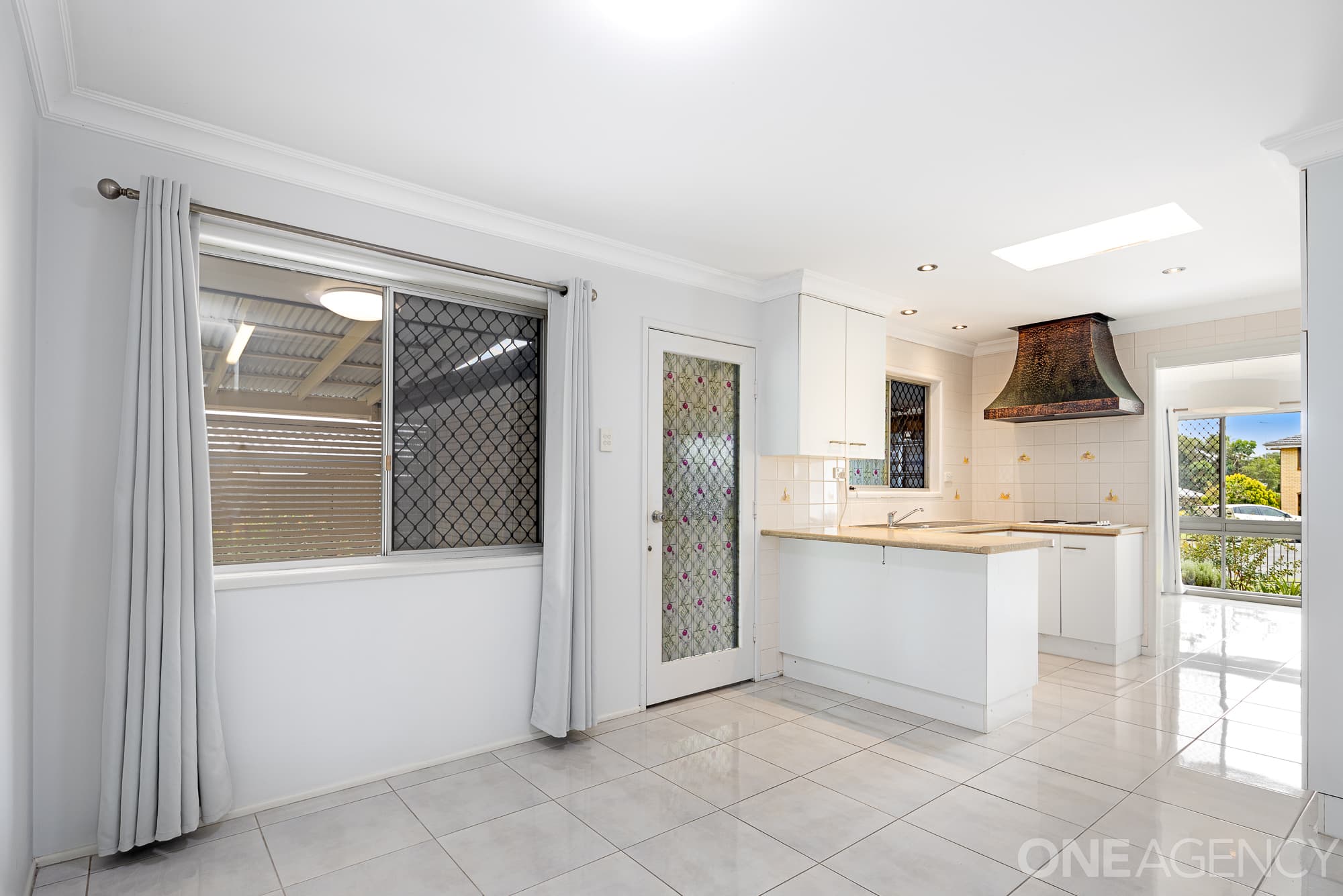 3 Farm Court, Redcliffe, Redcliffe - Thumbnail 6
